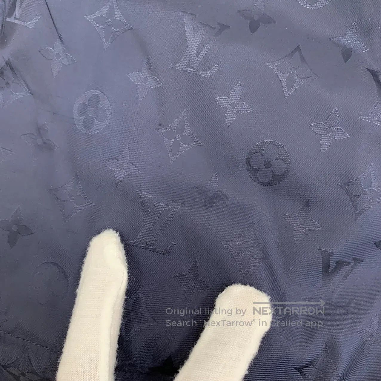 Louis Vuitton Louis Vuitton Navy Blue Logo Subtle Pattern Full Print Hoo Size US M / EU 48-50 / 2 - 8 Thumbnail