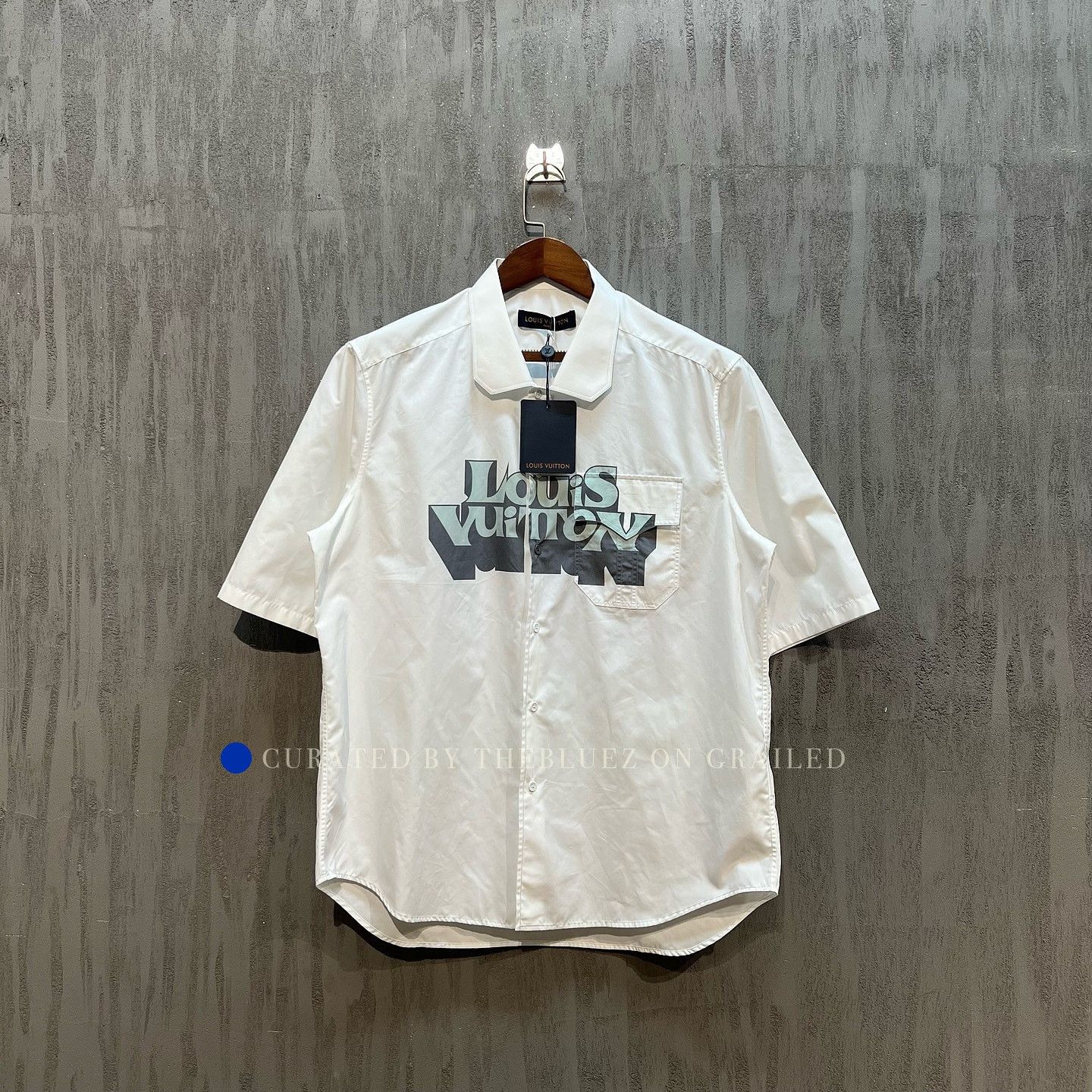 Louis Vuitton White Logo Print Short Sleeve Shirt Size US XL / EU 56 / 4 - 1 Thumbnail