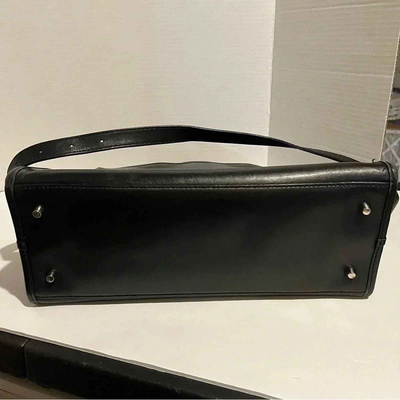 Marc Jacobs Marc Jacobs Madison Medium Black Leather Crossbody Bag Size ONE SIZE - 5 Thumbnail