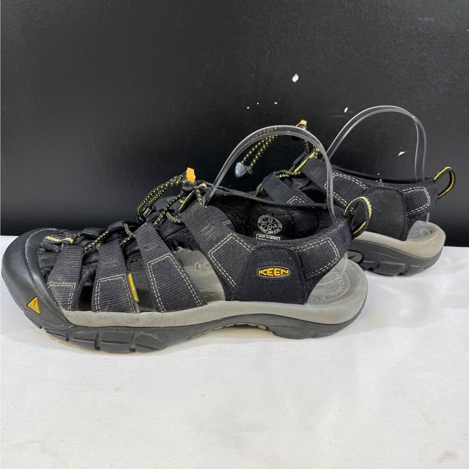 KEEN Keen Newport Mens Black Outdoor Hiking Sandals Size 9.5 SKU Size US 9.5 / EU 42-43 - 5 Thumbnail
