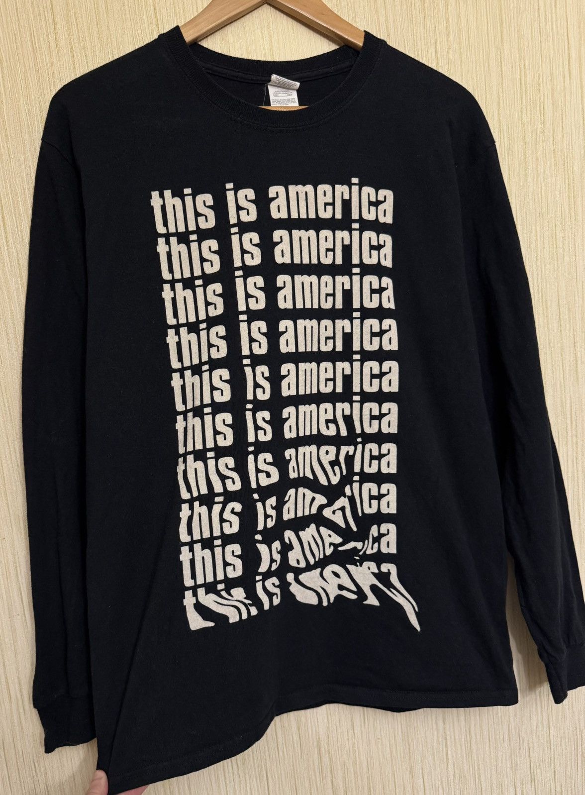 Band Tees × Rap Tees × Vintage Childish Gambino this is America Longsleeve tee tour vintage Size US M / EU 48-50 / 2 - 3 Thumbnail