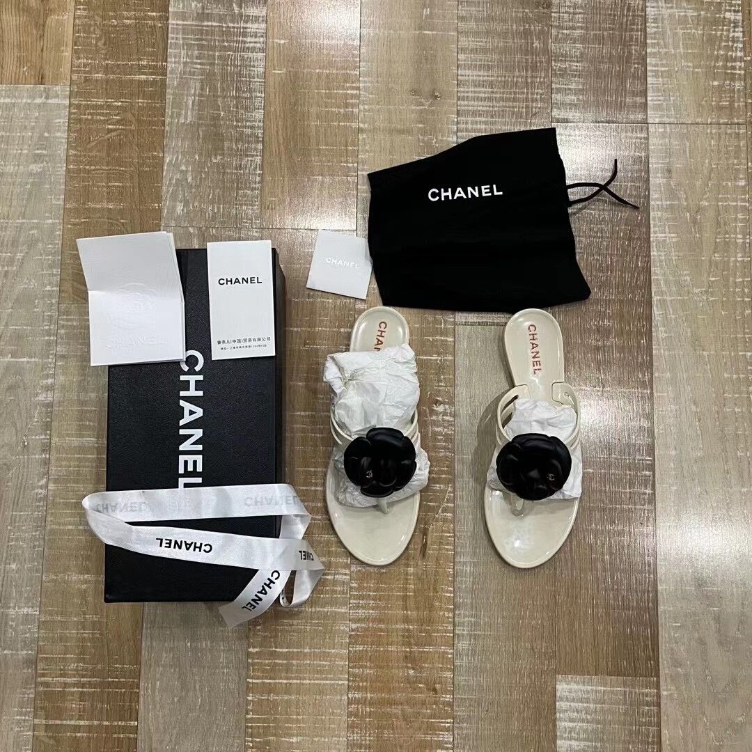 Chanel Chanel Camellia Sandals Size US 7 / IT 37 - 1 Thumbnail