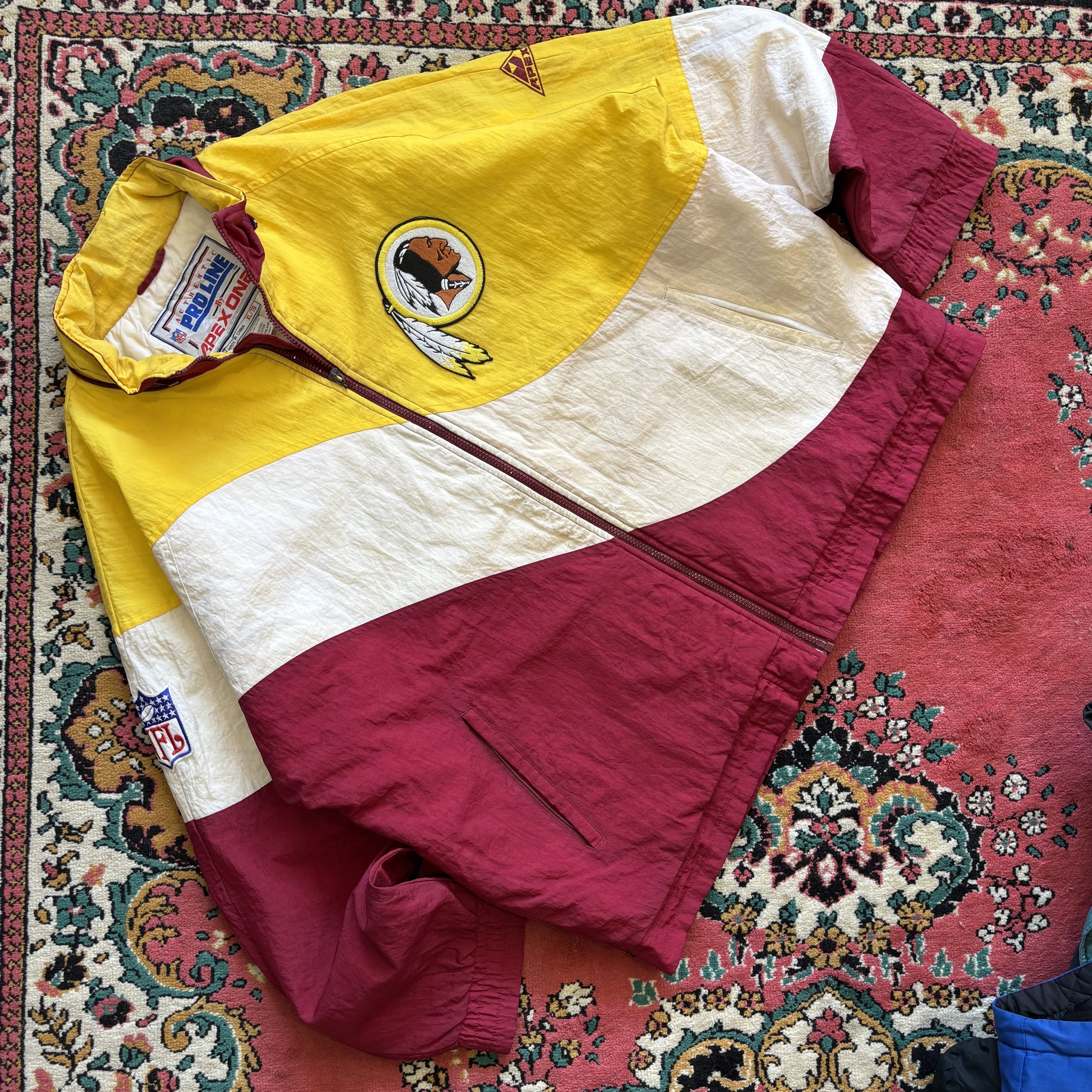 Apex One × Pro Line Vintage Washington Redskins NFL Windbreaker Jacket Size US XL / EU 56 / 4 - 1 Thumbnail