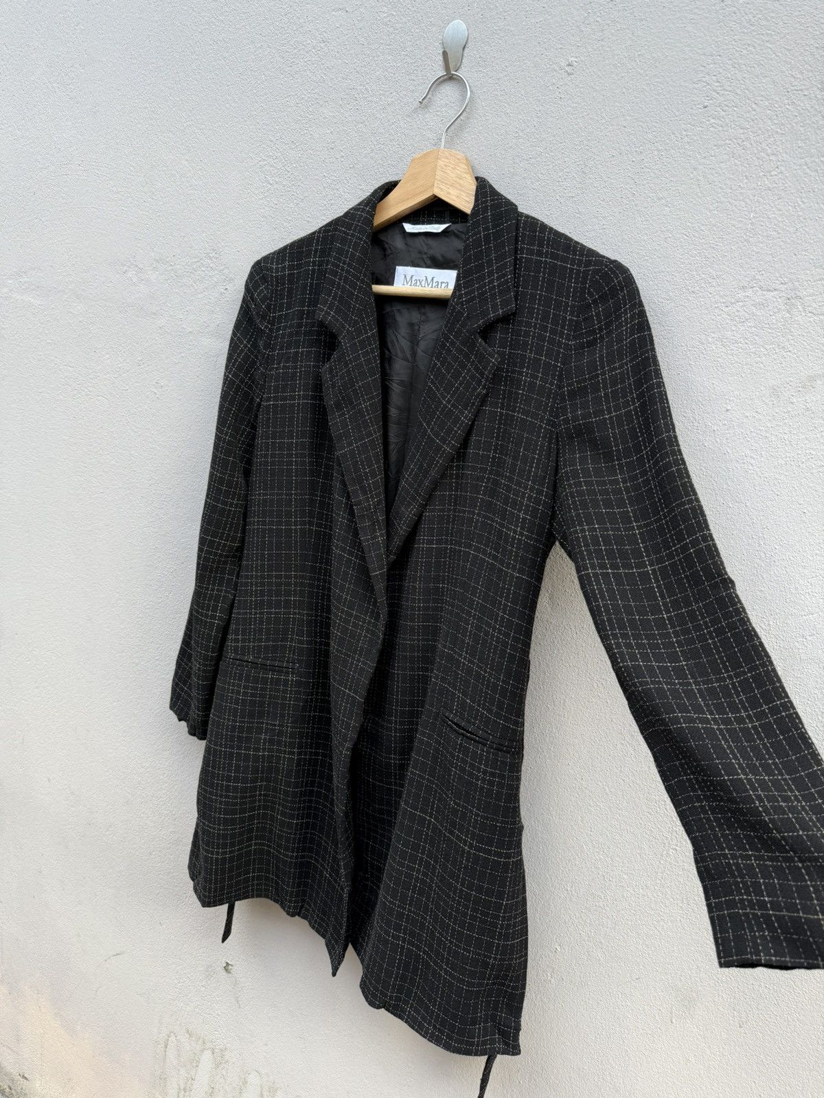 Max Mara MAX MARA Virgin Wool Tweed Long Jacket “Made in ITALY” Size XS / US 0-2 / IT 36-38 - 3 Thumbnail