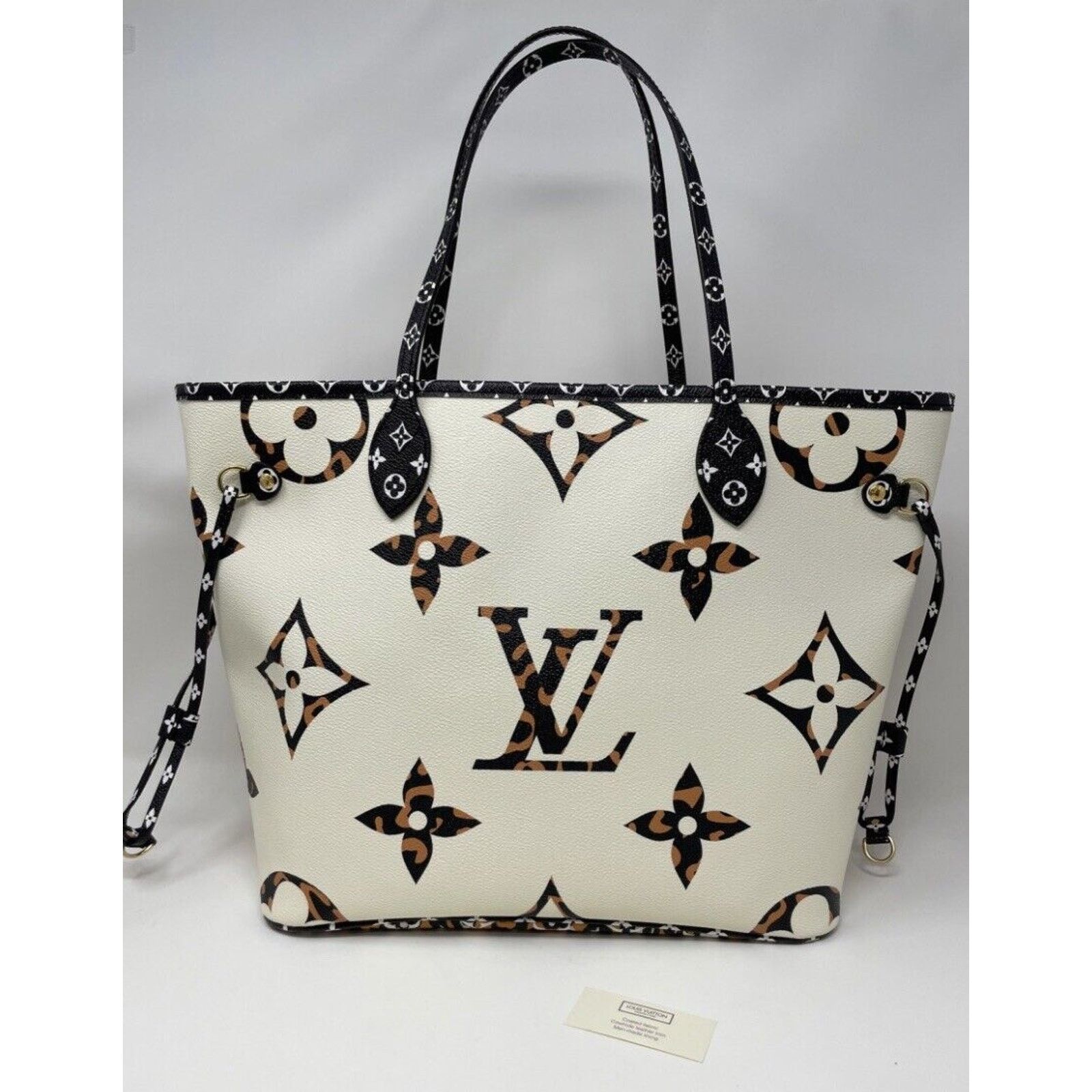 Louis Vuitton Louis Vuitton Neverfull MM Tote Jungle Monogram Giant MM Size ONE SIZE - 3 Thumbnail