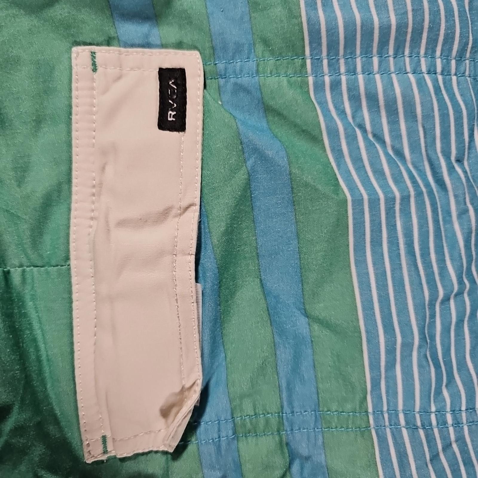 RVCA RVCA sz 34 Striped Vintage Stretch Board Shorts Size US 32 / EU 48 - 7 Thumbnail