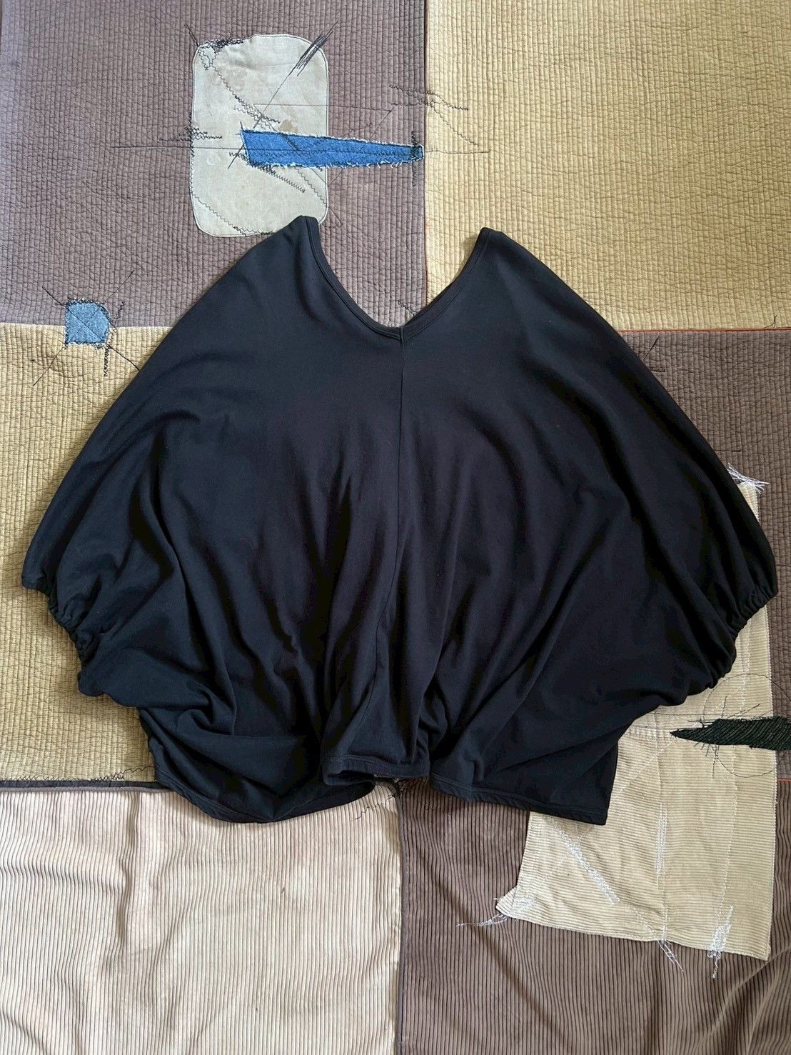 Comme des Garcons Very Rare* SS1992 Comme des Garçons V-neck Oversized Tshirt Size XXL / US 16-18 / IT 52-54 - 3 Thumbnail