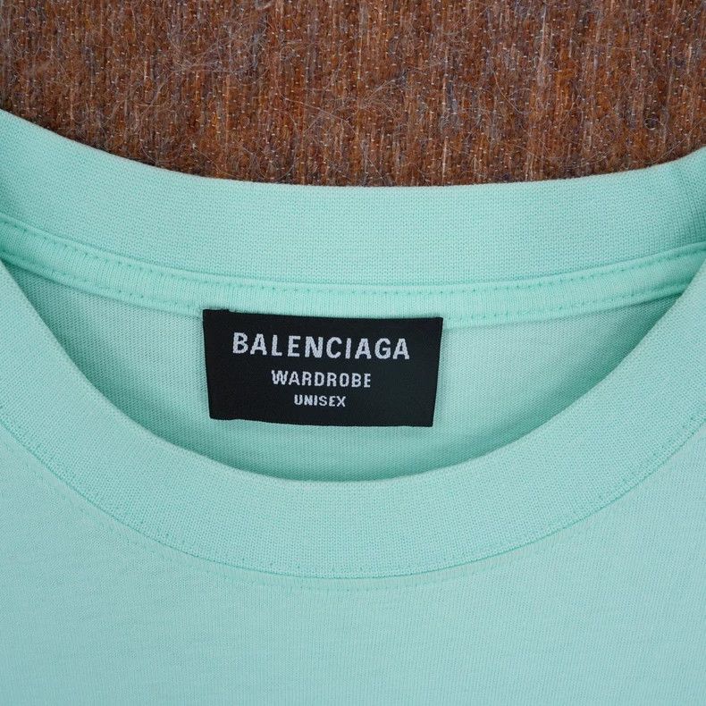 Balenciaga Balenciaga Mint green embroidered logo short sleeve T-shir Size US M / EU 48-50 / 2 - 4 Thumbnail