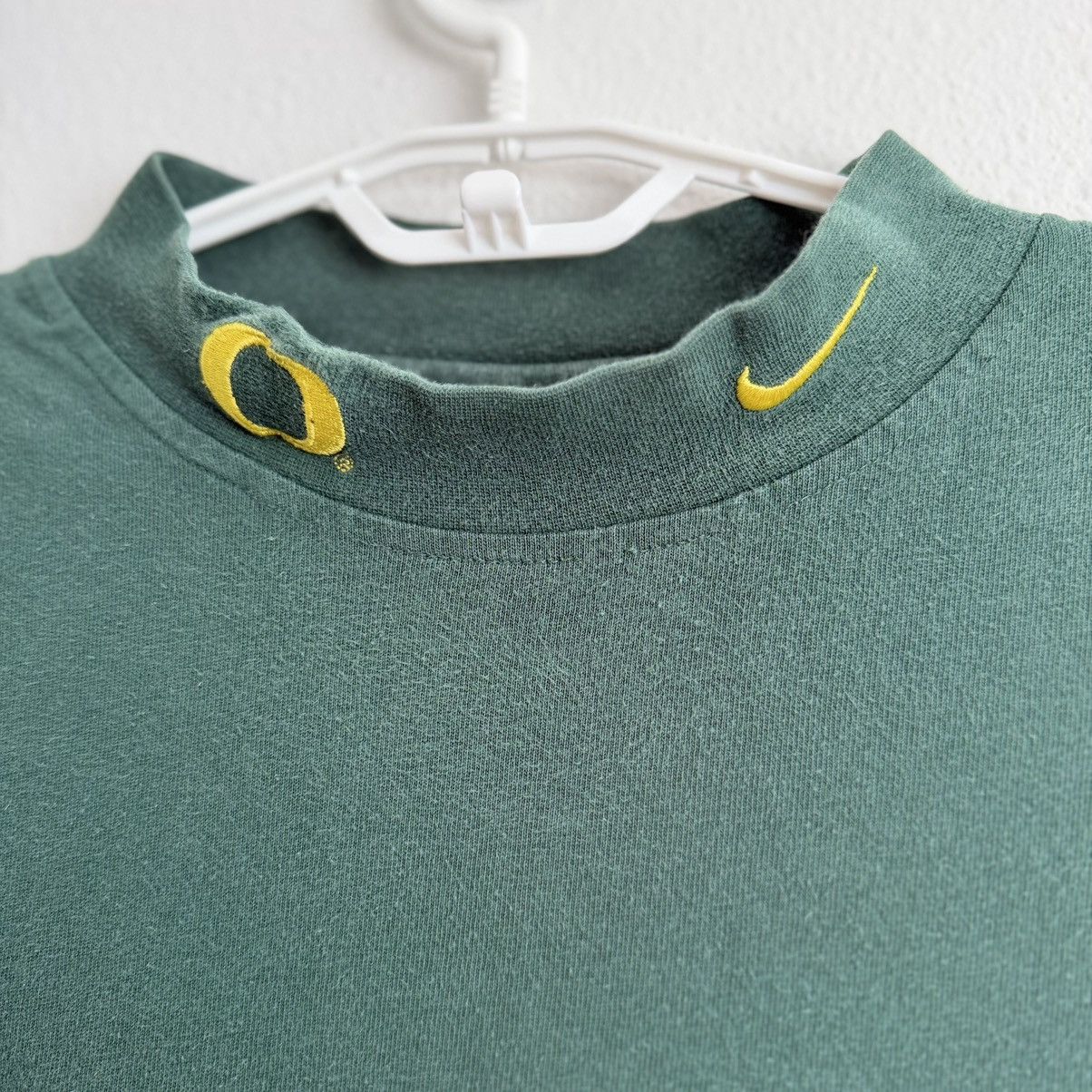 Nike Vintage 90s Nike Oregon Ducks Green Mock Neck L/S XXL Size US XXL / EU 58 / 5 - 2 Thumbnail