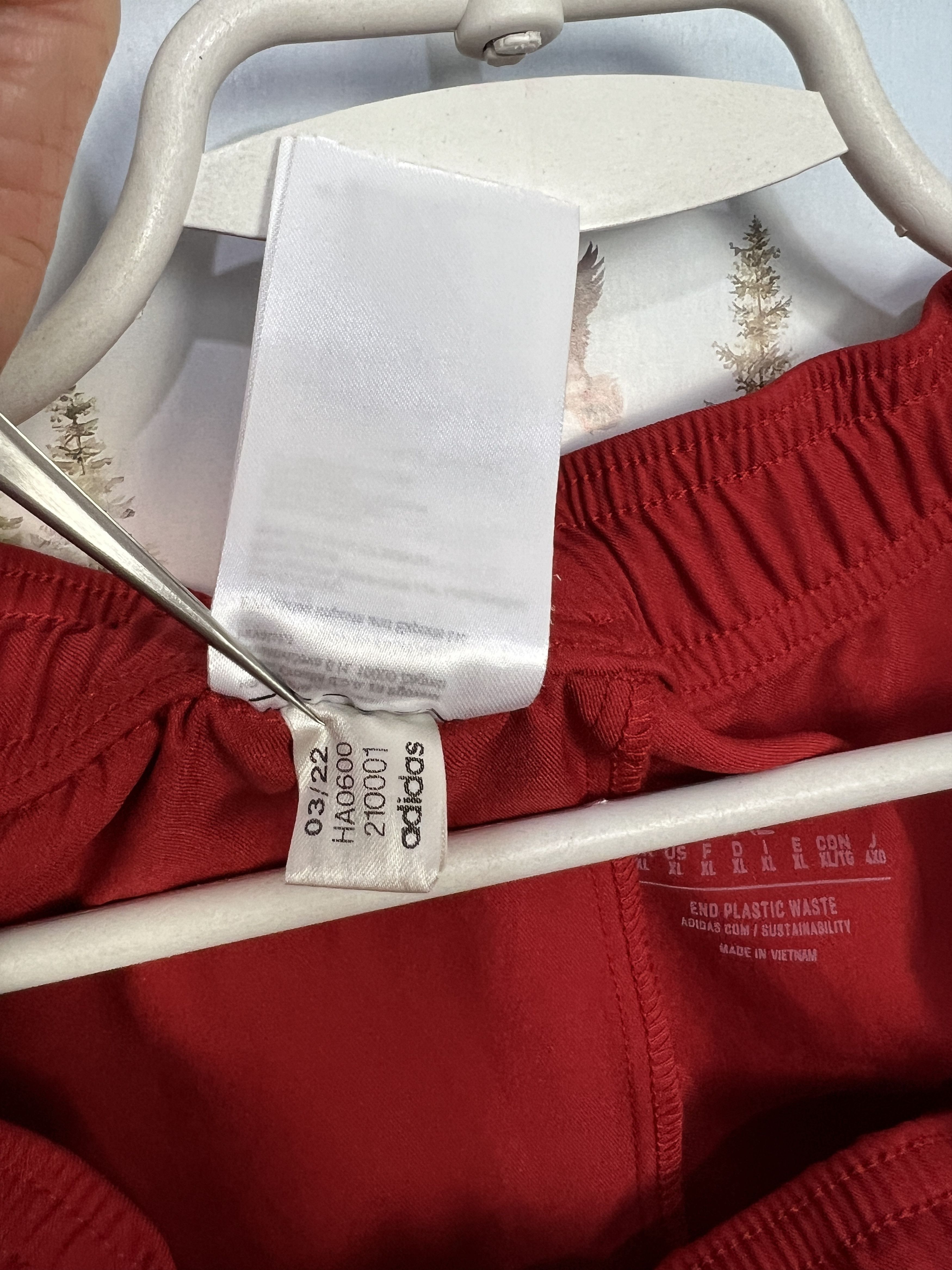 Adidas Adidas SpVgg Unterhaching Football Shorts Soccer Red XL Size US 36 / EU 52 - 11 Thumbnail