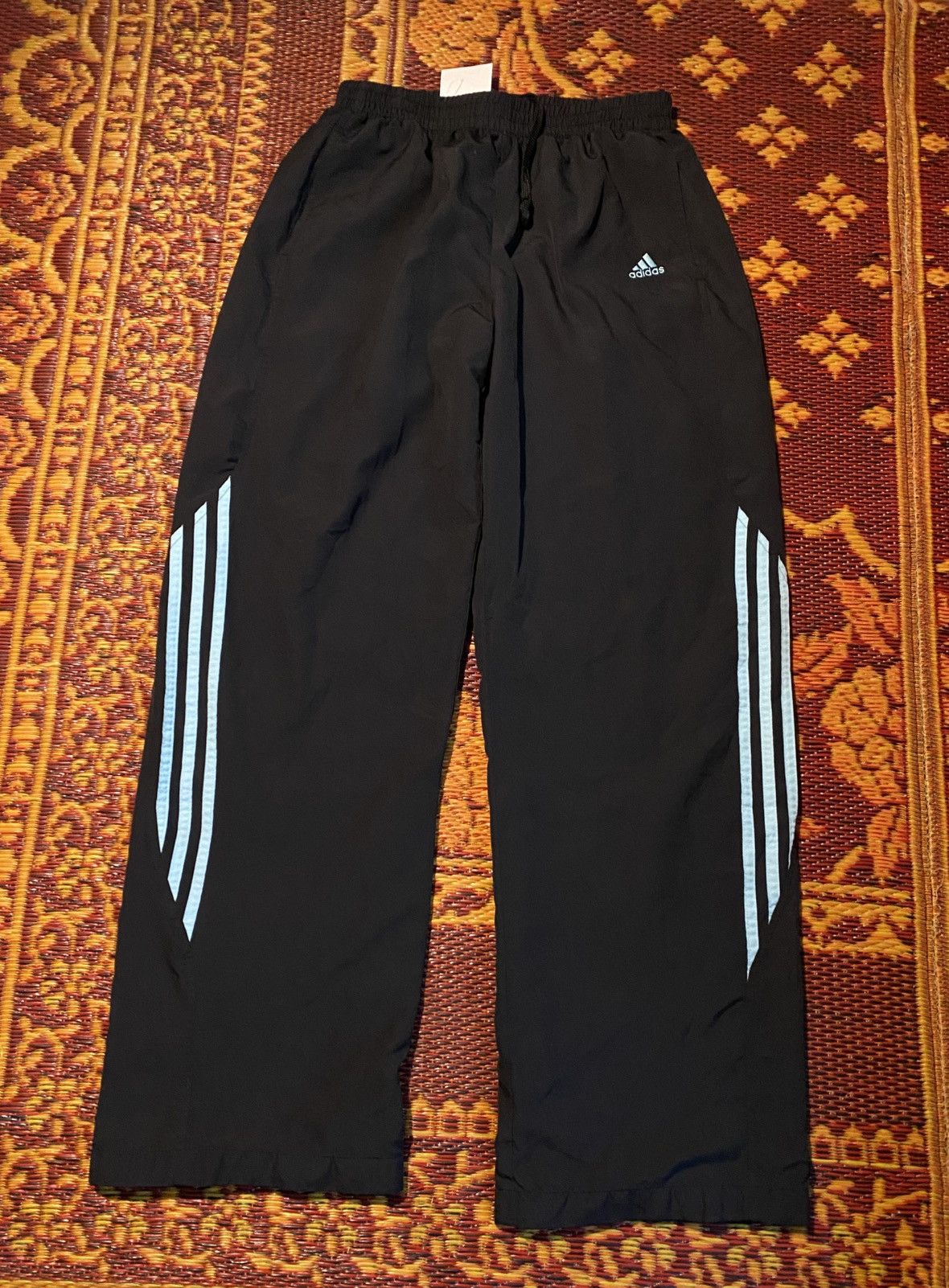 Adidas Vintage Adidas Baggy TrackPants w/Blue Stripes Size US 26 / EU 42 - 2 Thumbnail