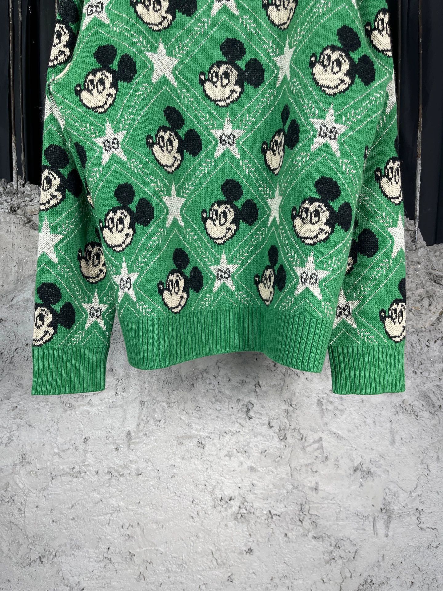 Gucci Gucci Mickey Sweater M New Size US M / EU 48-50 / 2 - 4 Thumbnail