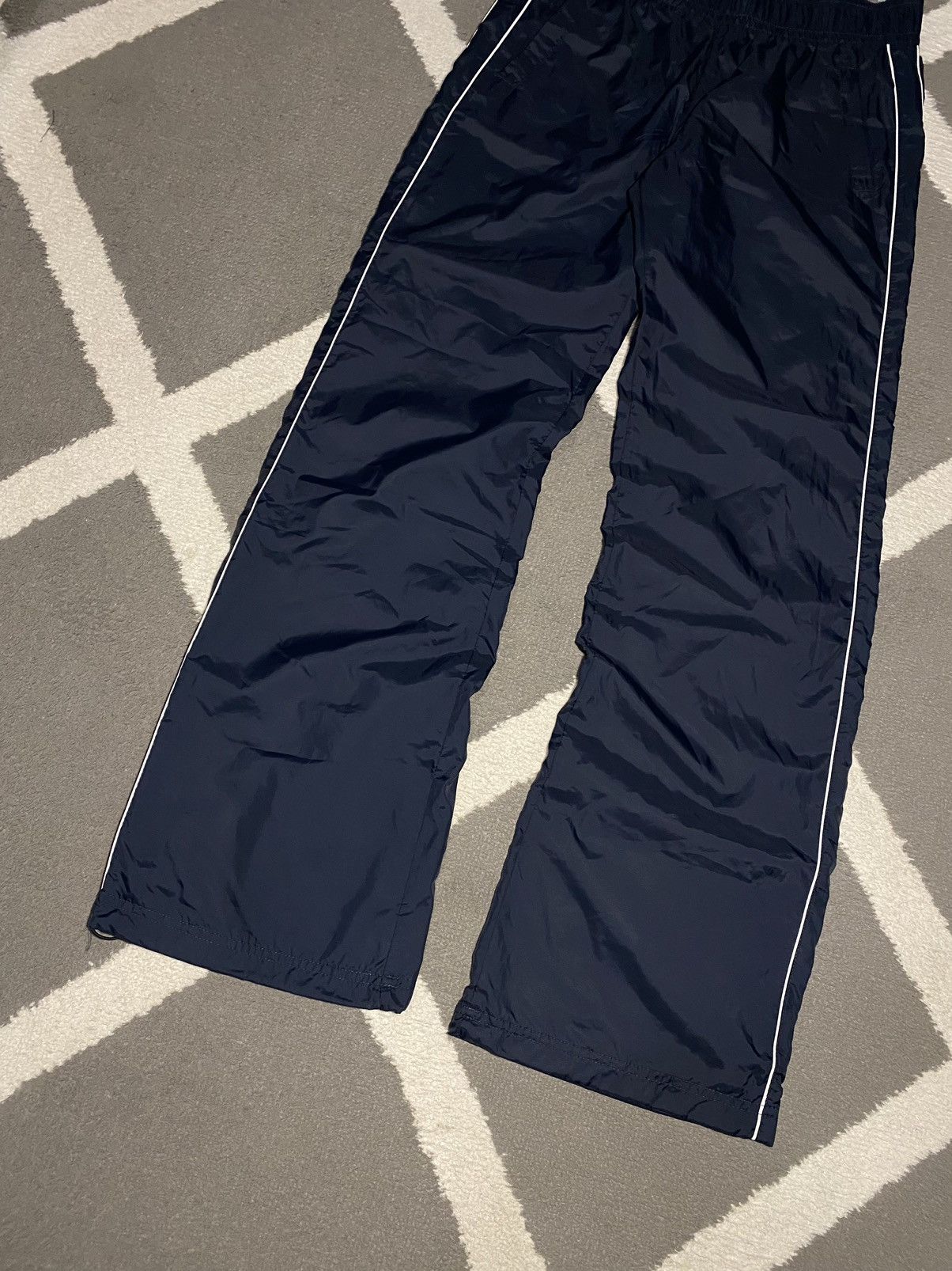 Nike Vintage 00’s Nike Swoosh women’s flared track pants Size 27" / US 4 / IT 40 - 5 Thumbnail