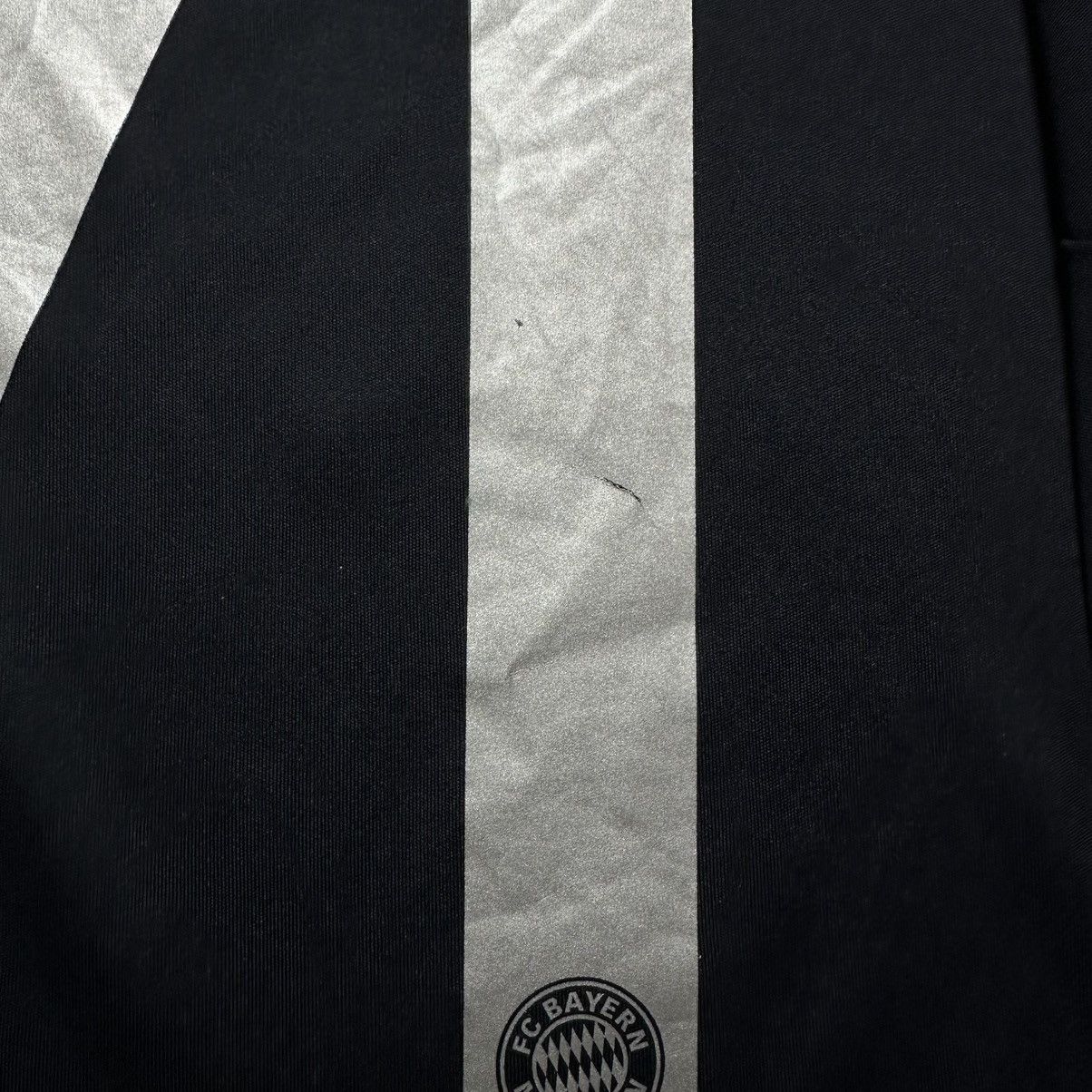 Vintage BAYERN ADIDAS 2012/2013 FOOTBALL THIRD JERSEY #71 ROBBERY Size US M / EU 48-50 / 2 - 10 Thumbnail