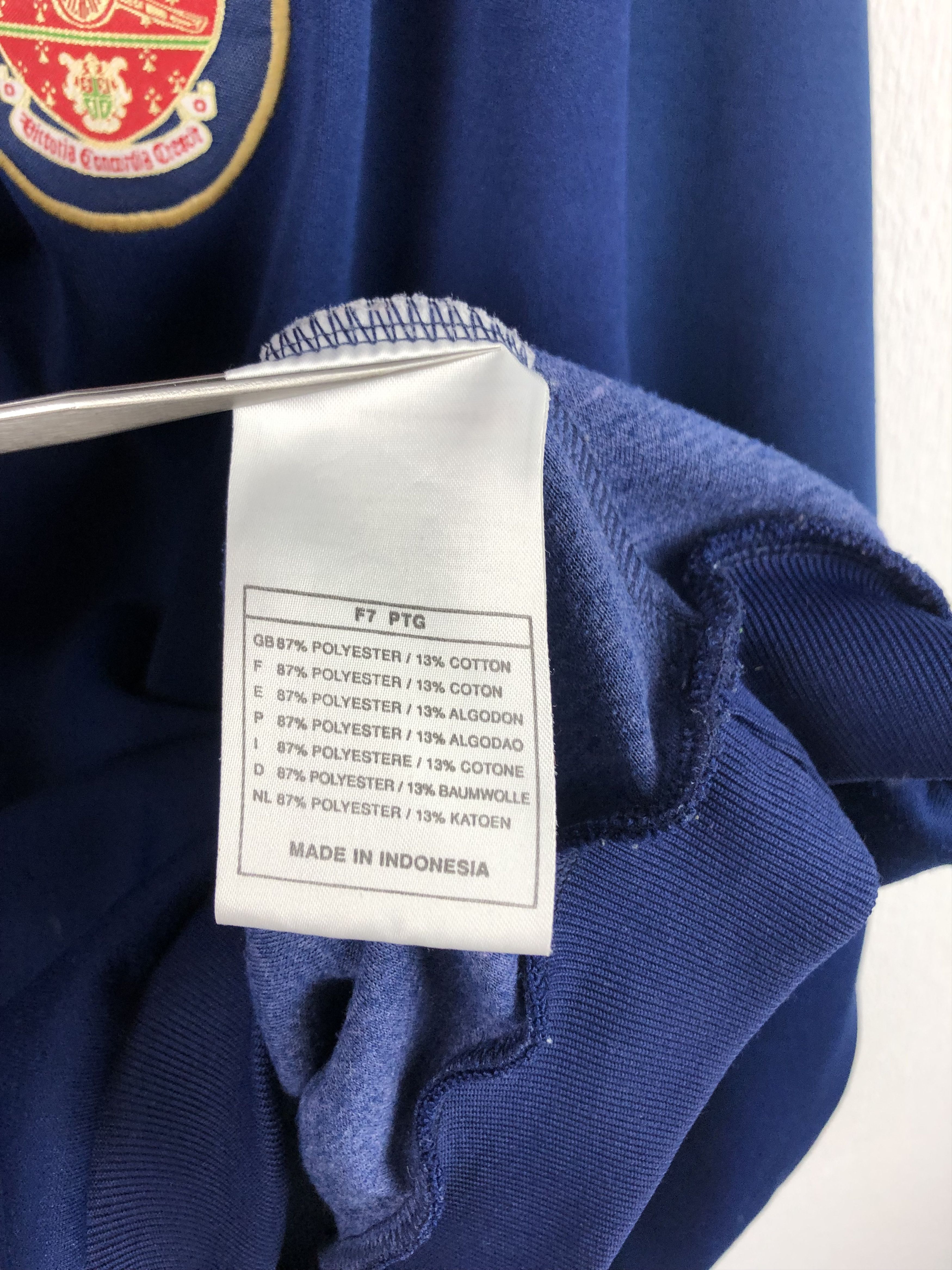 Nike Vintage Nike FC Arsenal Soccer Sweatshirt Football Jacket Size US L / EU 52-54 / 3 - 11 Thumbnail