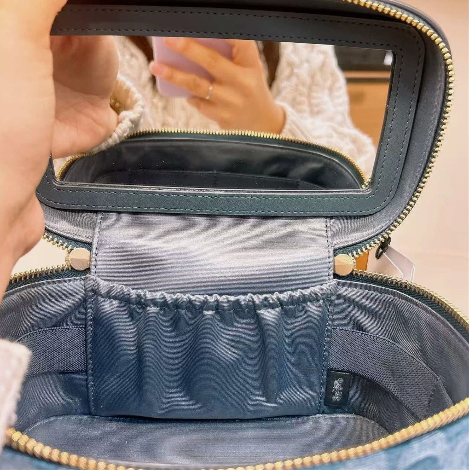 Coach Cosmetic Case In Signature Denim CDC16 with long crossbody Size ONE SIZE - 10 Thumbnail