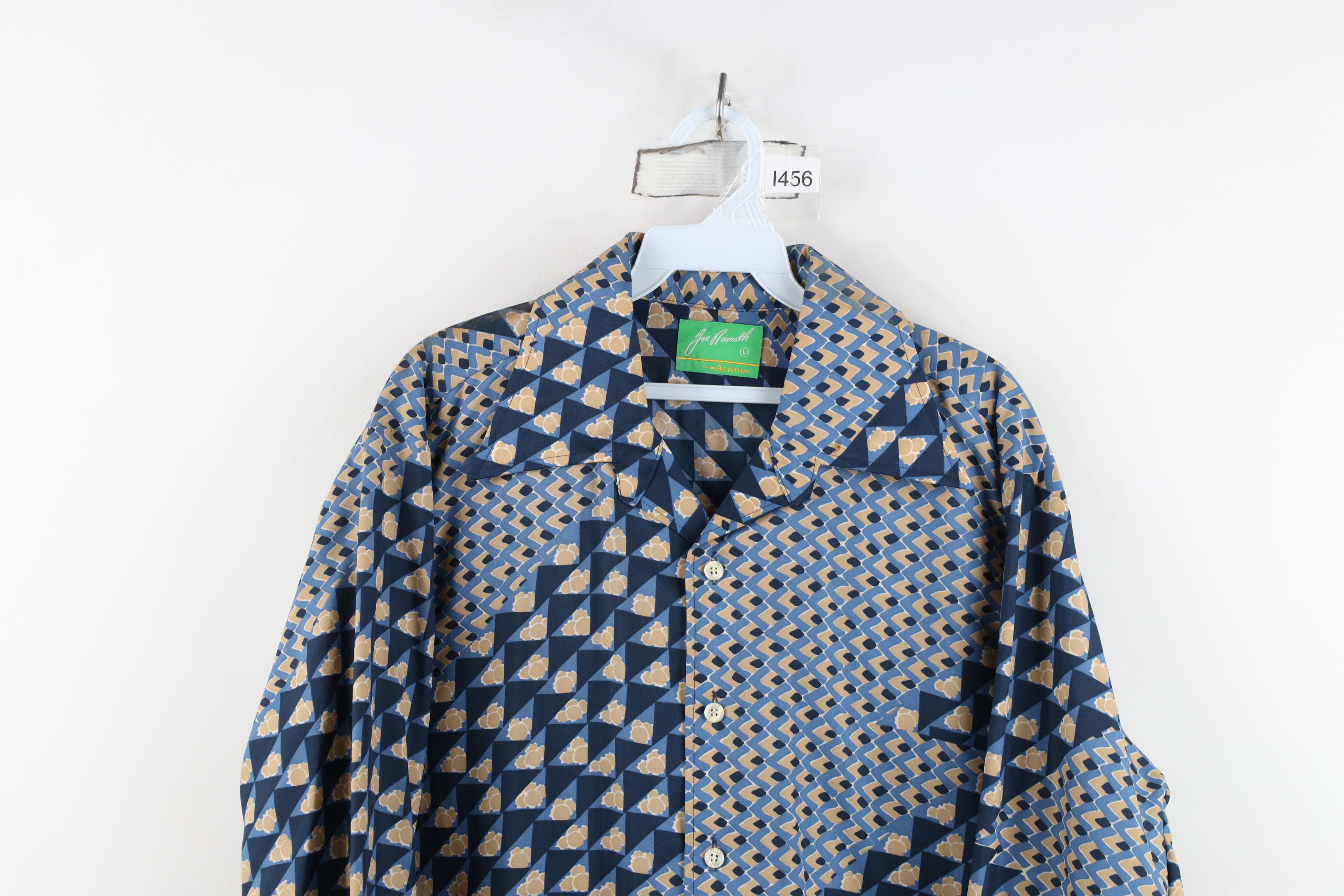 Vintage Vintage 70s Streetwear Silk Collared Button Shirt USA Size US L / EU 52-54 / 3 - 2 Thumbnail