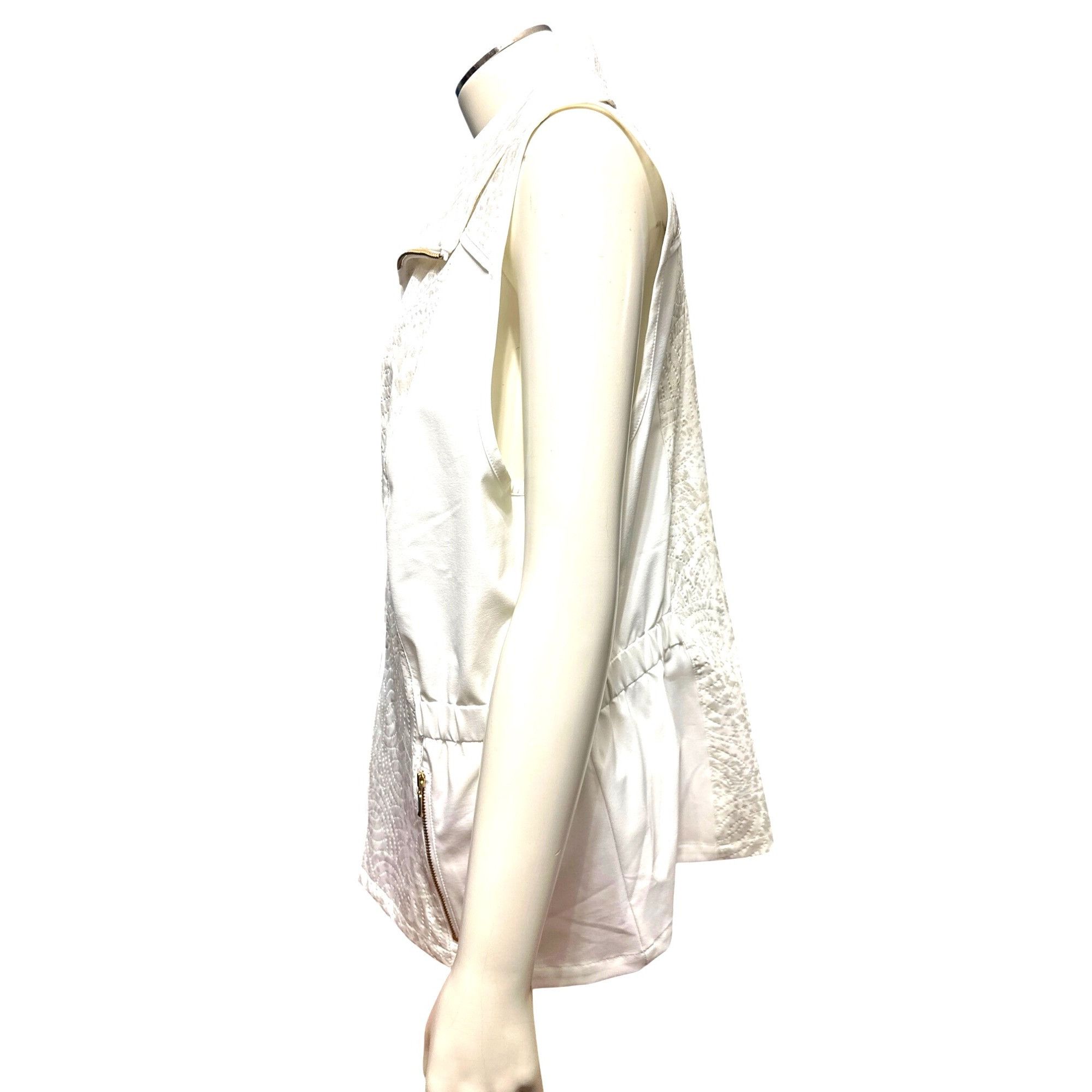 Chicos Chicos Zenergy White Animal Print Quilted Zip Front Sleevele Size L / US 10 / IT 46 - 2 Thumbnail