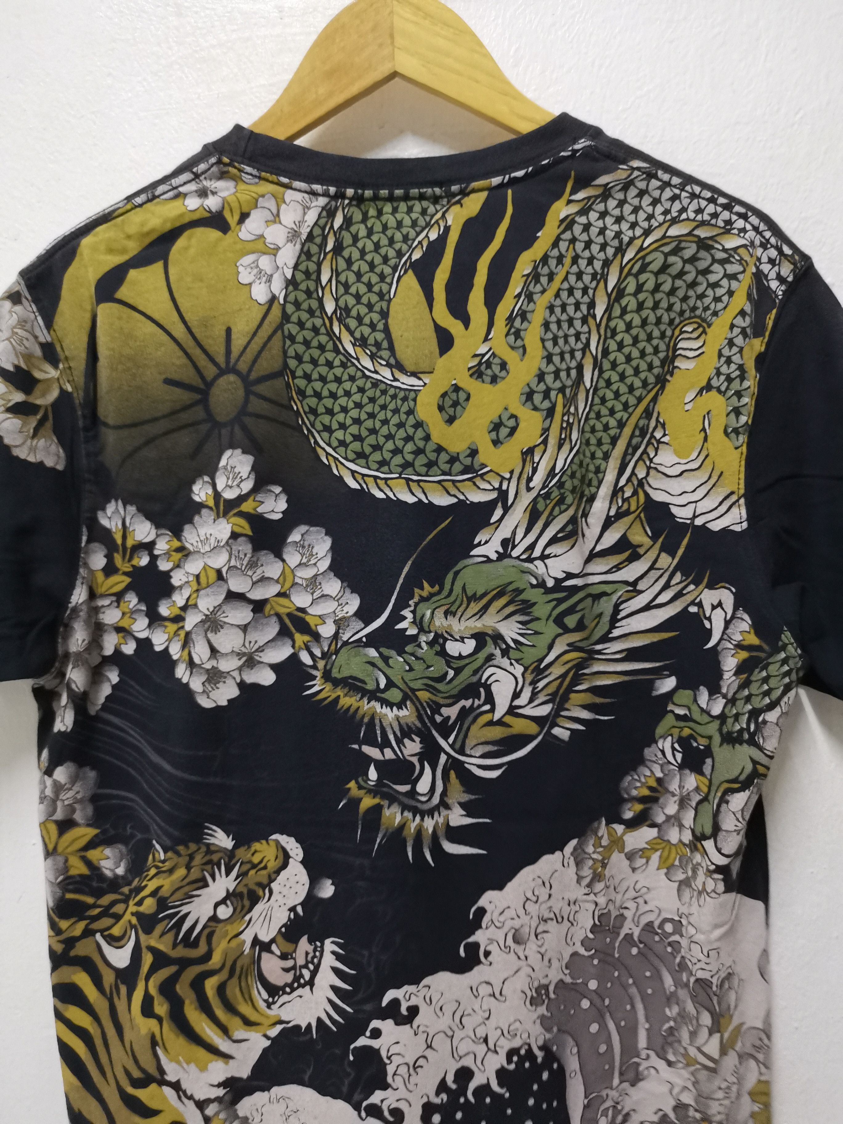 Japanese Brand Japanesse karakuri tshirt nice backprint design Size US M / EU 48-50 / 2 - 2 Thumbnail