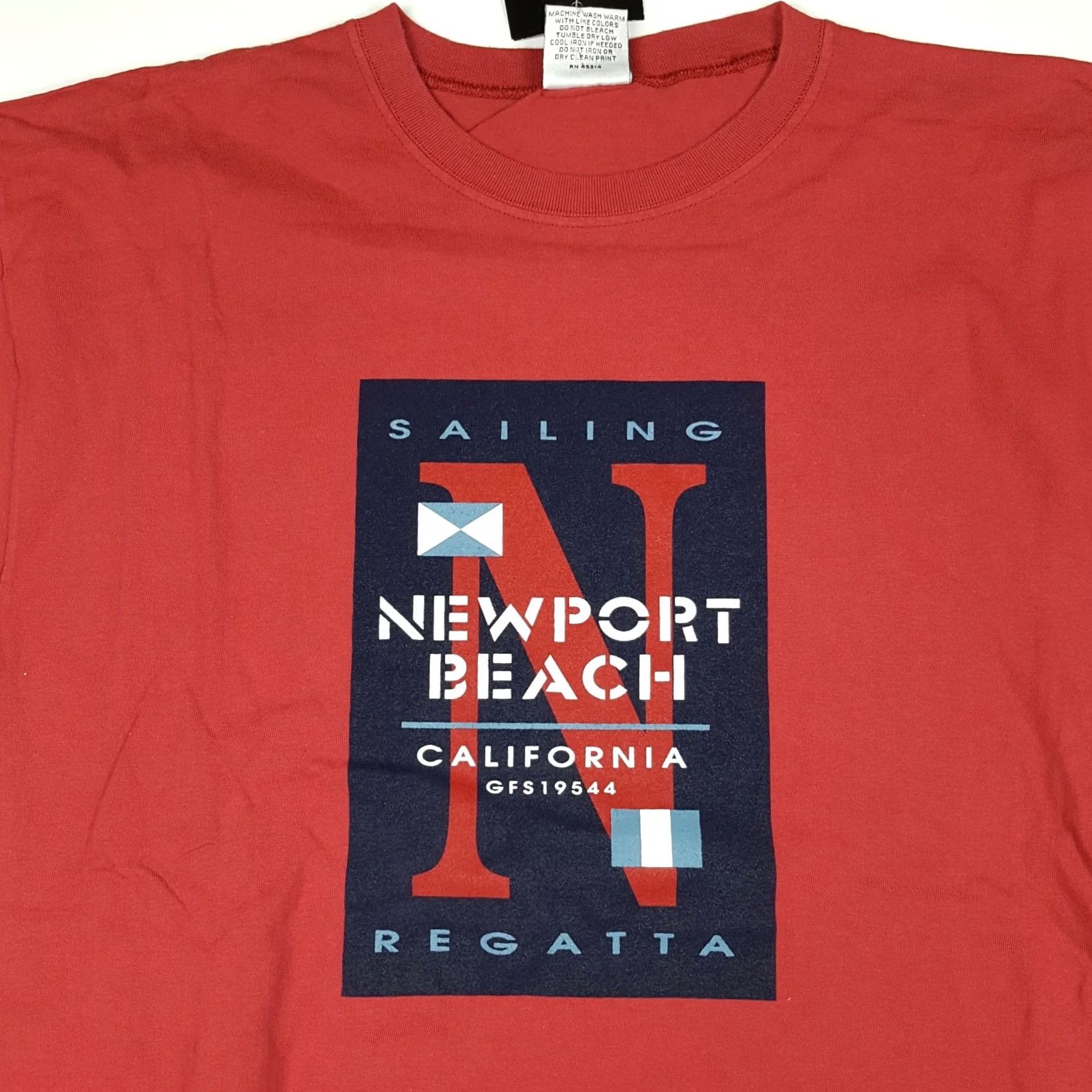 Vintage VINTAGE Newport Beach California Men's L Red Sailing USA Made T Shirt Size US L / EU 52-54 / 3 - 2 Thumbnail