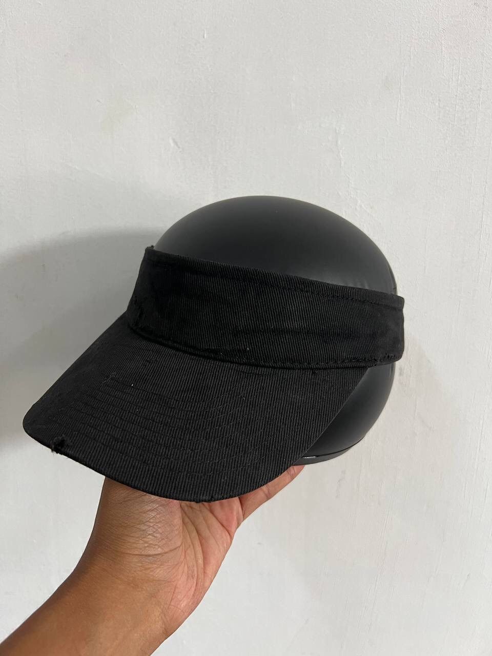 Vintage Plain Black Vintage Visor Hat Size ONE SIZE - 2 Thumbnail
