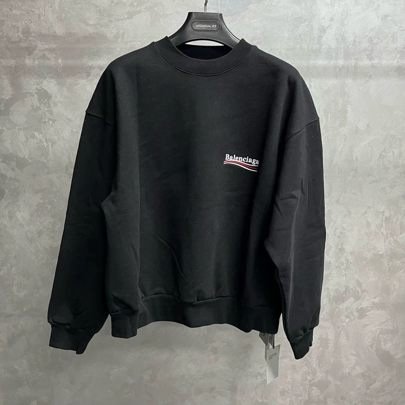 Balenciaga Balenciaga Black monogrammed logo embroidered crew neck lo Size US S / EU 44-46 / 1 - 1 Thumbnail