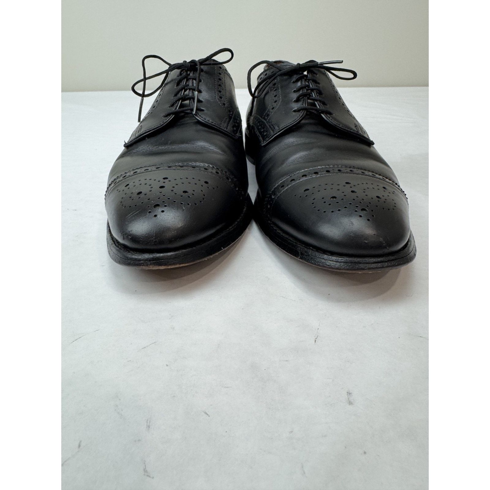 Allen Edmonds Allen Edmonds Sanford Oxford Black Leather Dress Shoe 10.5 B Size US 10.5 / EU 43-44 - 6 Thumbnail