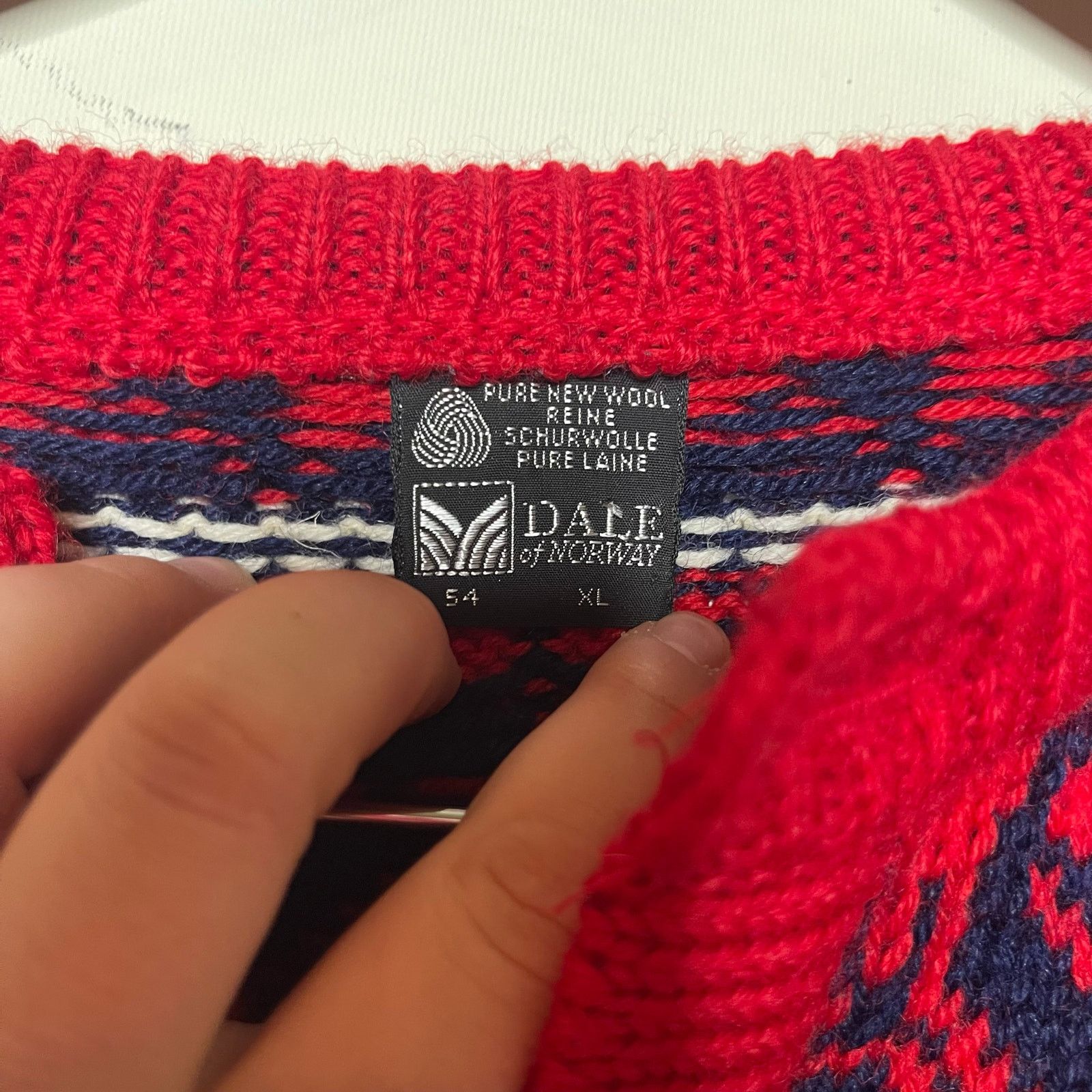Dale Of Norway Dale of Norway Vintage Red Navy Fair Isle Cardigan XL Size XL / US 12-14 / IT 48-50 - 2 Thumbnail