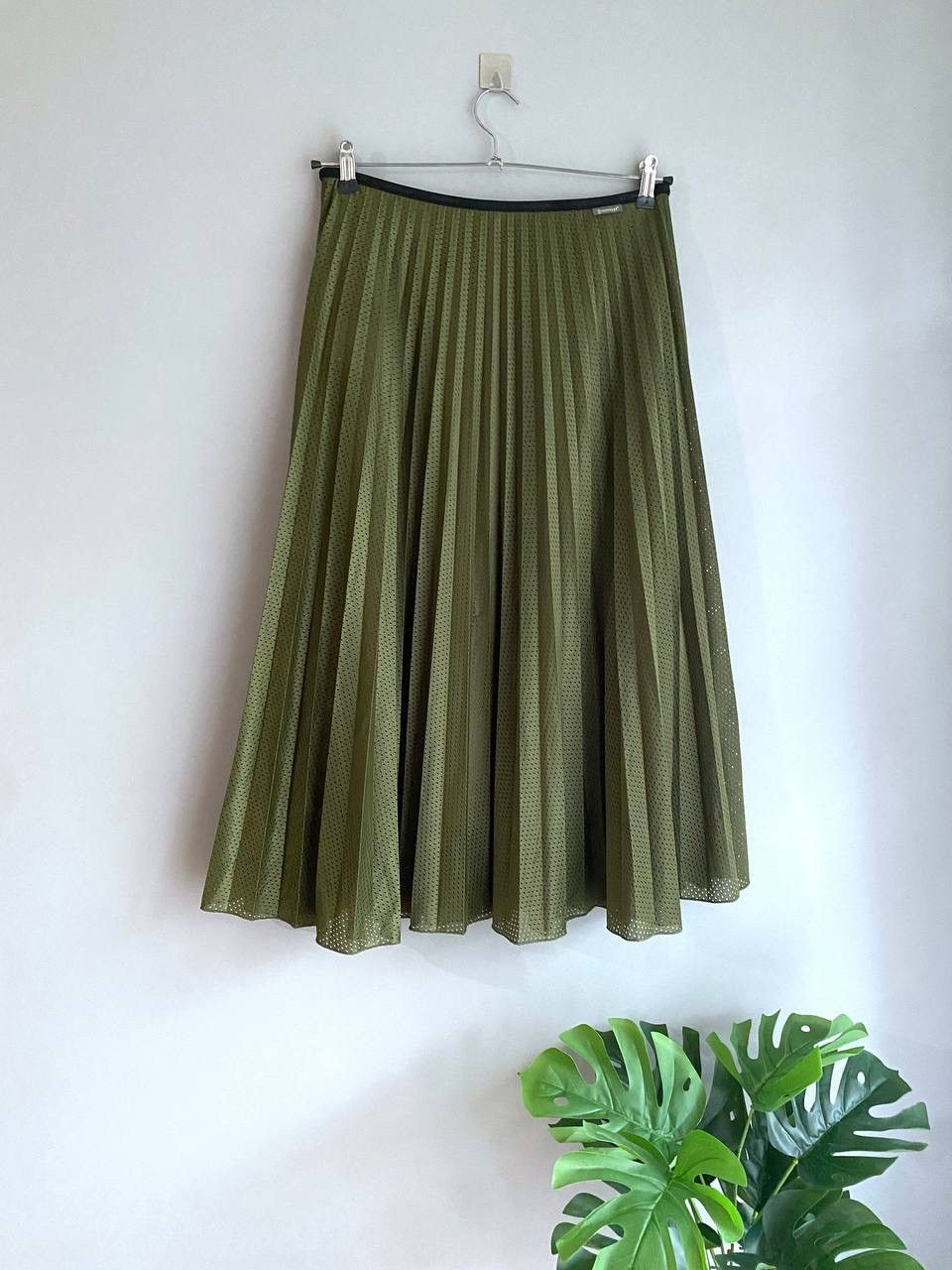 Designer × Moncler Moncler Gonna Pleated Midi Green Skirt, Size 44 Size 34" / US 12 / IT 48 - 8 Thumbnail