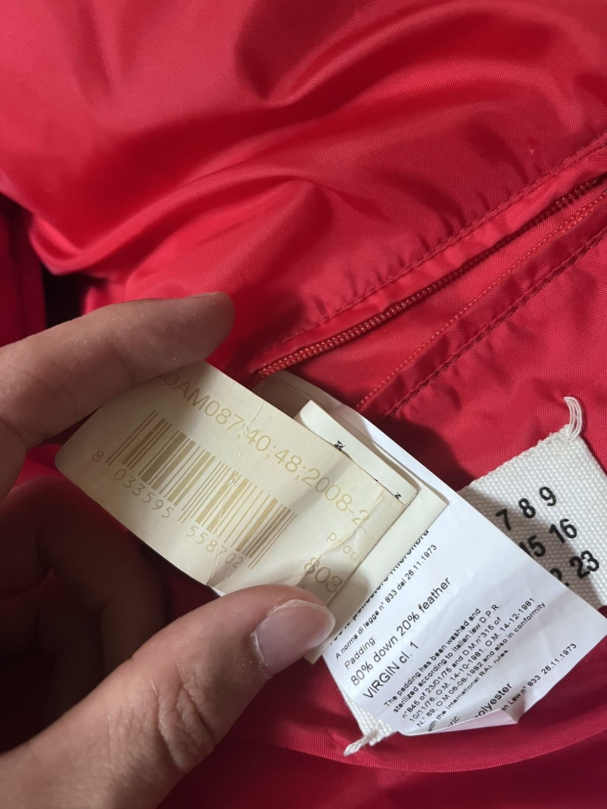 Maison Margiela Maison Margiela A/W 08 feather red puffer vest wrinkled rare Size US M / EU 48-50 / 2 - 19 Thumbnail