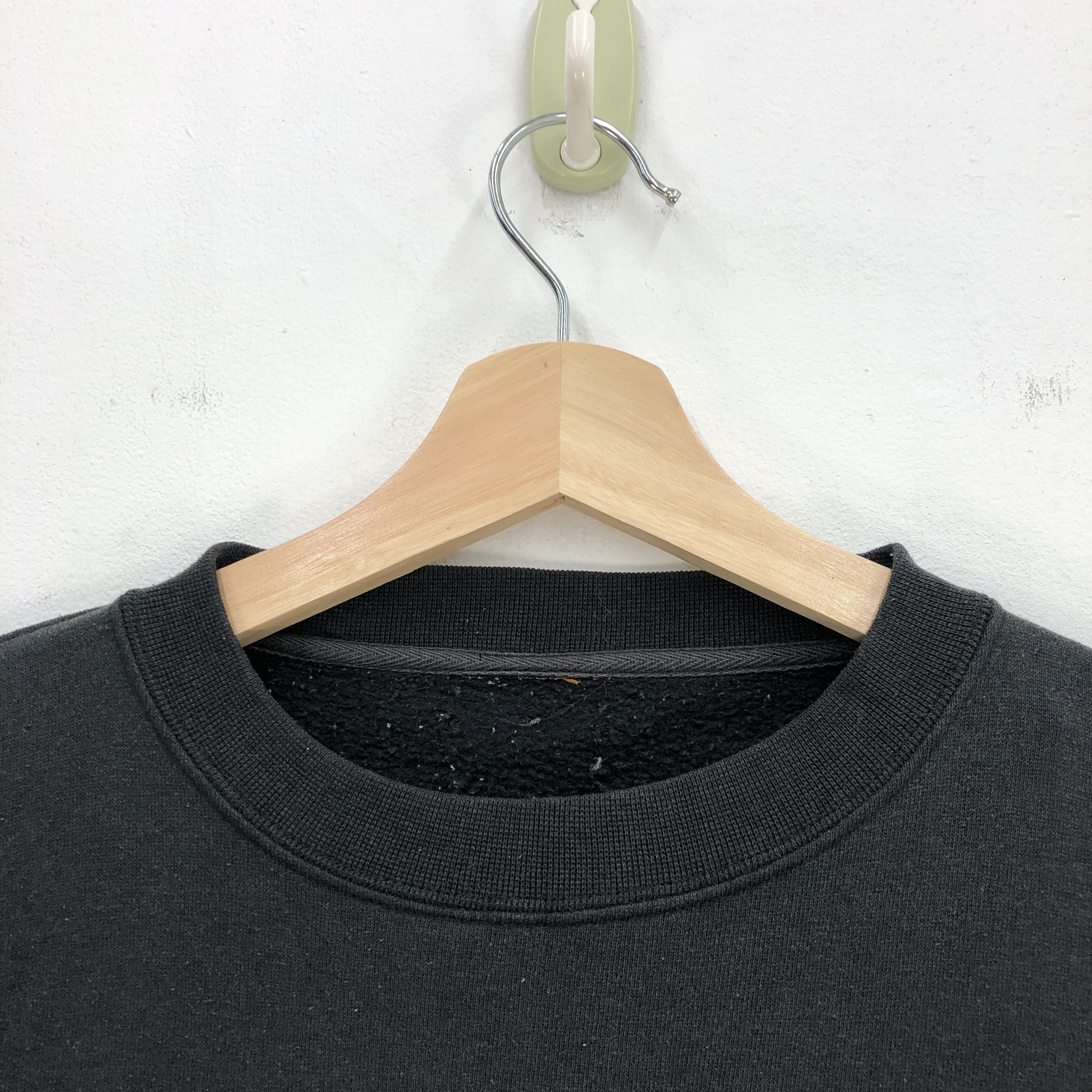 Japanese Brand 90s On Limit Off Limit Sweatshirt Crewneck Japanese Sweater Size US L / EU 52-54 / 3 - 3 Thumbnail
