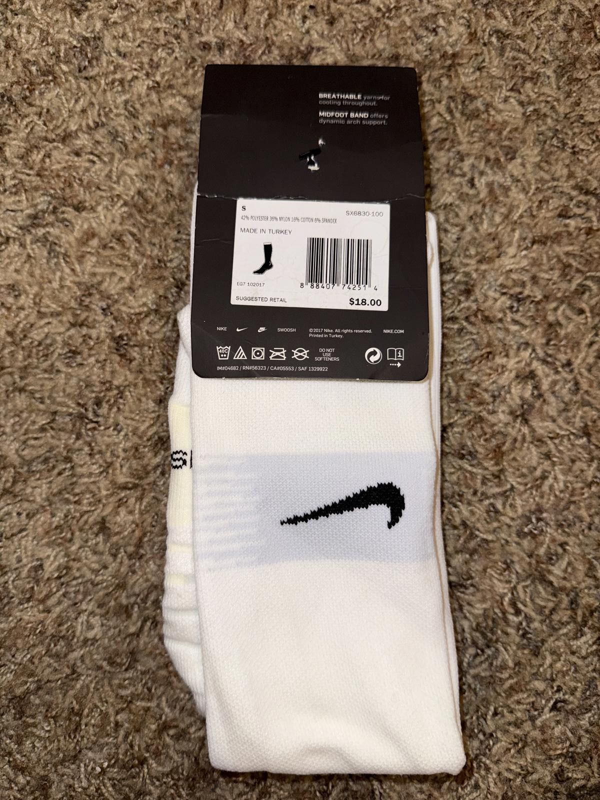 Nike Nike Men’s MatchFit Knee-High Soccer Socks Size ONE SIZE - 3 Thumbnail