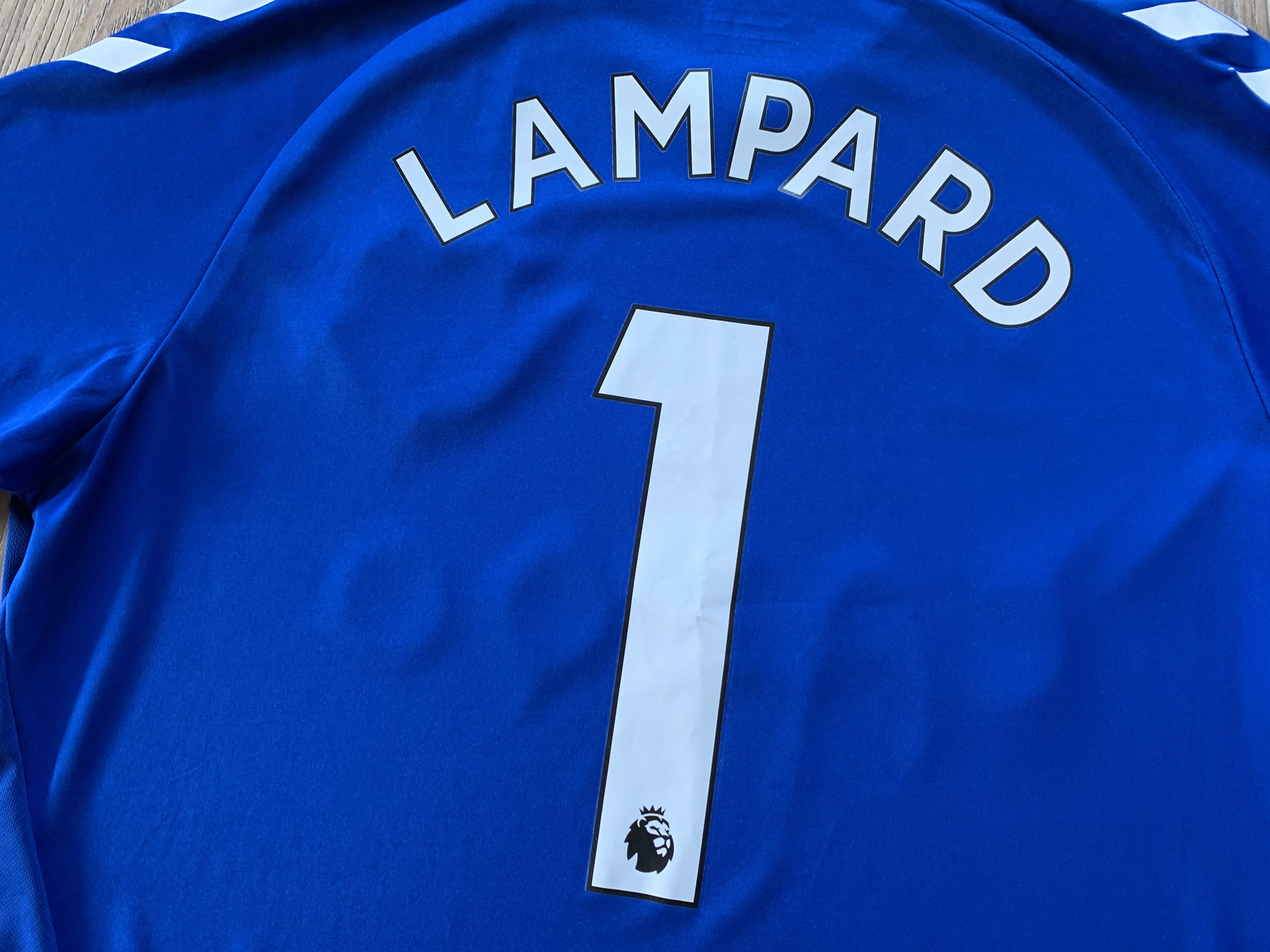 Hummel × Vintage Hummel Everton Home Football Shirt #1 Frank Lampard Size US L / EU 52-54 / 3 - 8 Thumbnail