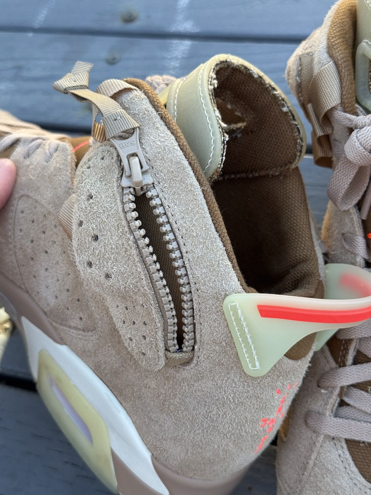 Jordan Brand × Travis Scott Jordan 6 Travis Scott British Khaki Size US 11.5 / EU 44-45 - 10 Thumbnail