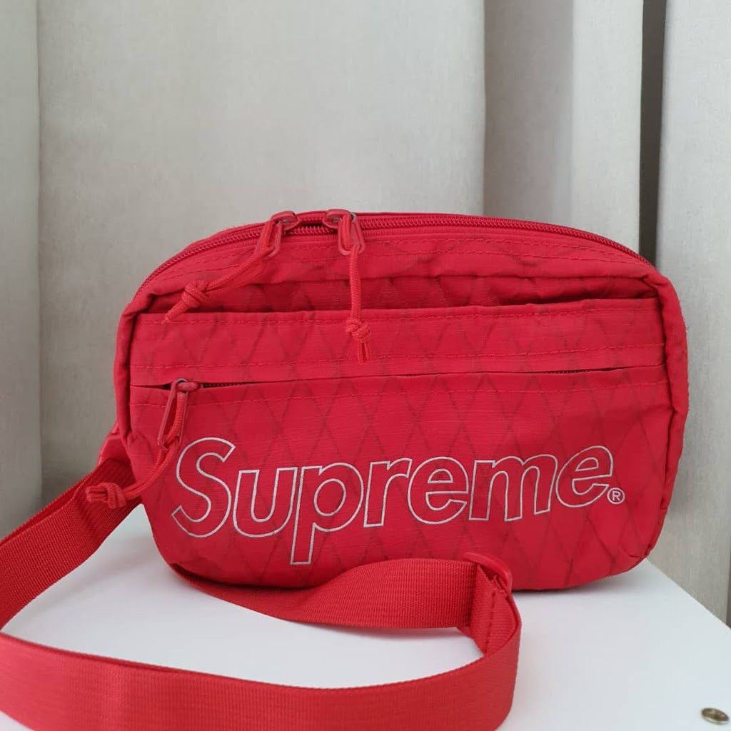 Supreme BNWT Supreme FW18 Shoulder Bag Red Size ONE SIZE - 3 Thumbnail