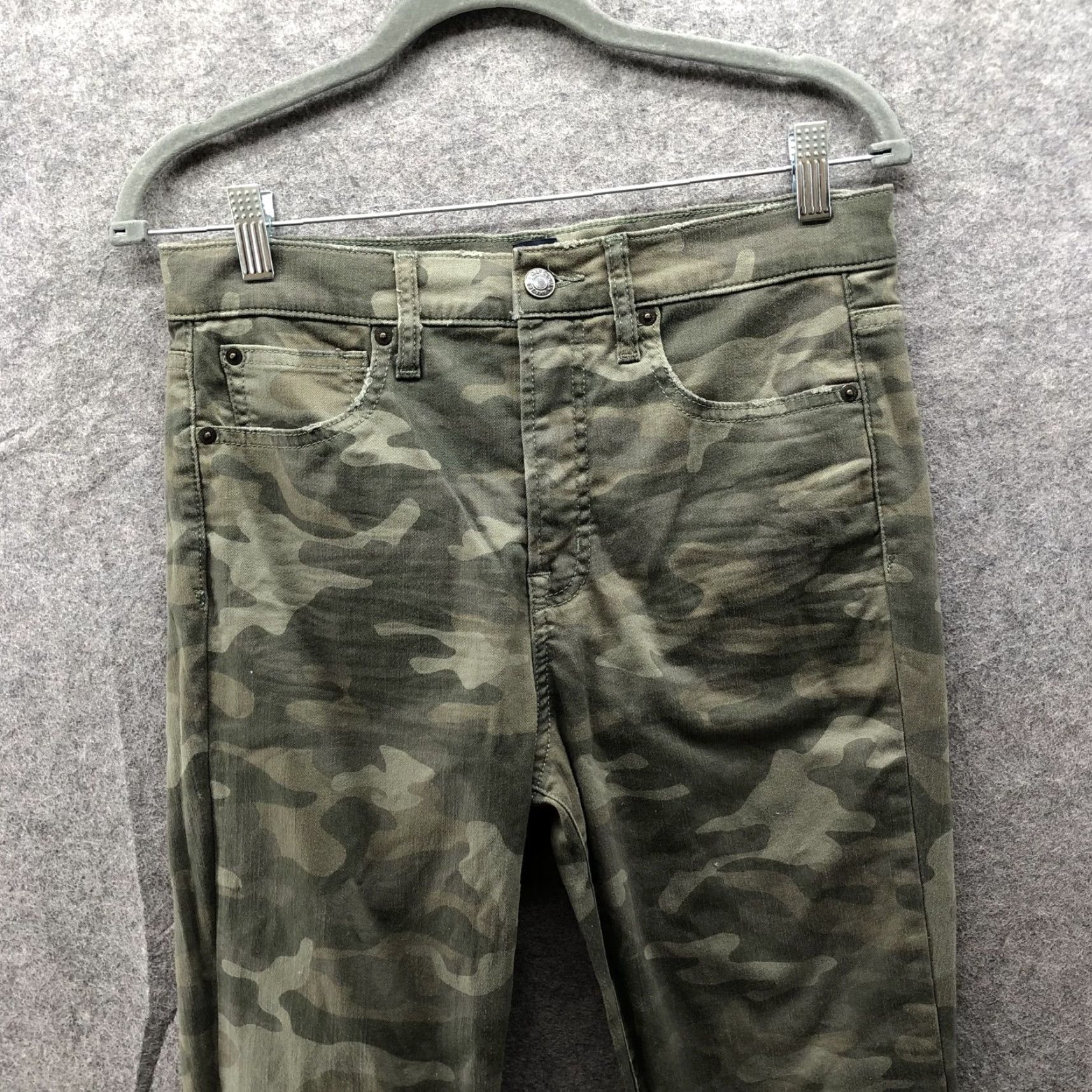 Gap VINTAGE Gap True Skinny Camo Print Jeans Womens 8 / 29 Army Green Ankle High Rise Size 30" / US 8 / IT 44 - 3 Thumbnail