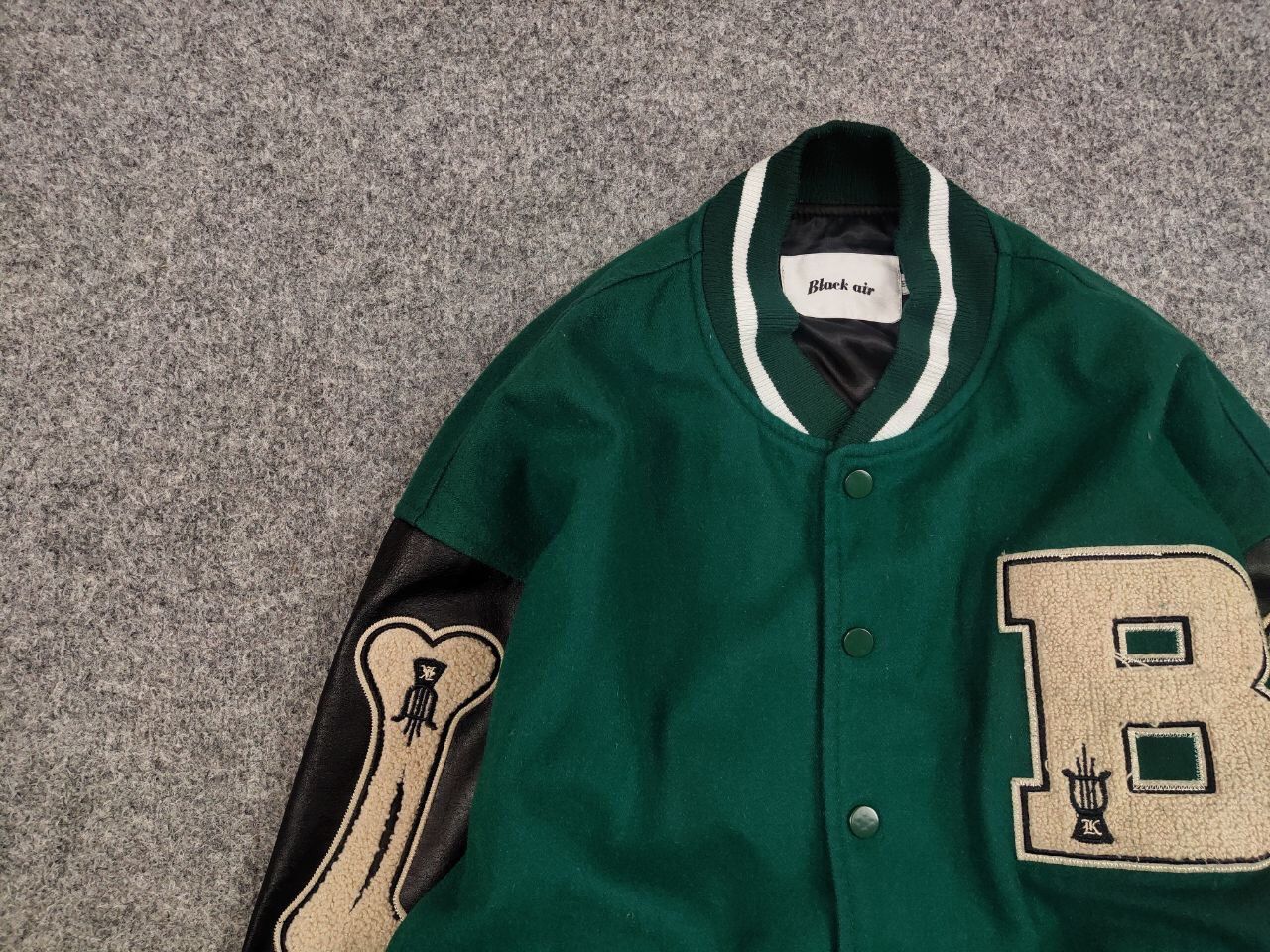 Japanese Brand Vintage Bones Japan Skeleton Letterman Varsity Bomber Jacket Size US S / EU 44-46 / 1 - 11 Thumbnail