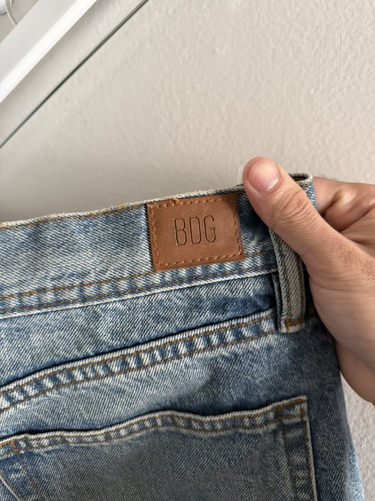 Bdg BDG UO Relaxed Dad Fit Denim Jeans Pants Blue Stone-Wash Size US 32 / EU 48 - 21 Thumbnail