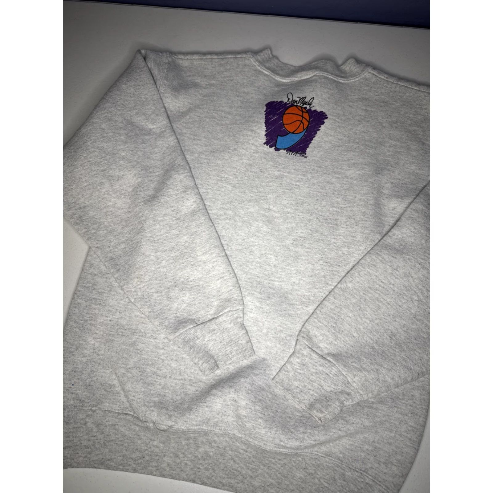 Vintage VINTAGE Dan Majerle Hoopwear Made In USA Crewneck Sweatshirt Suns Tag XL Fits S Gray Men Sweatshirt USA 90s? Size US S / EU 44-46 / 1 - 7 Thumbnail