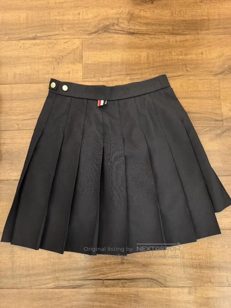 Thom Browne Thom Browne Wool pleated skirt Size 26" / US 2 / IT 38 - 1 Thumbnail