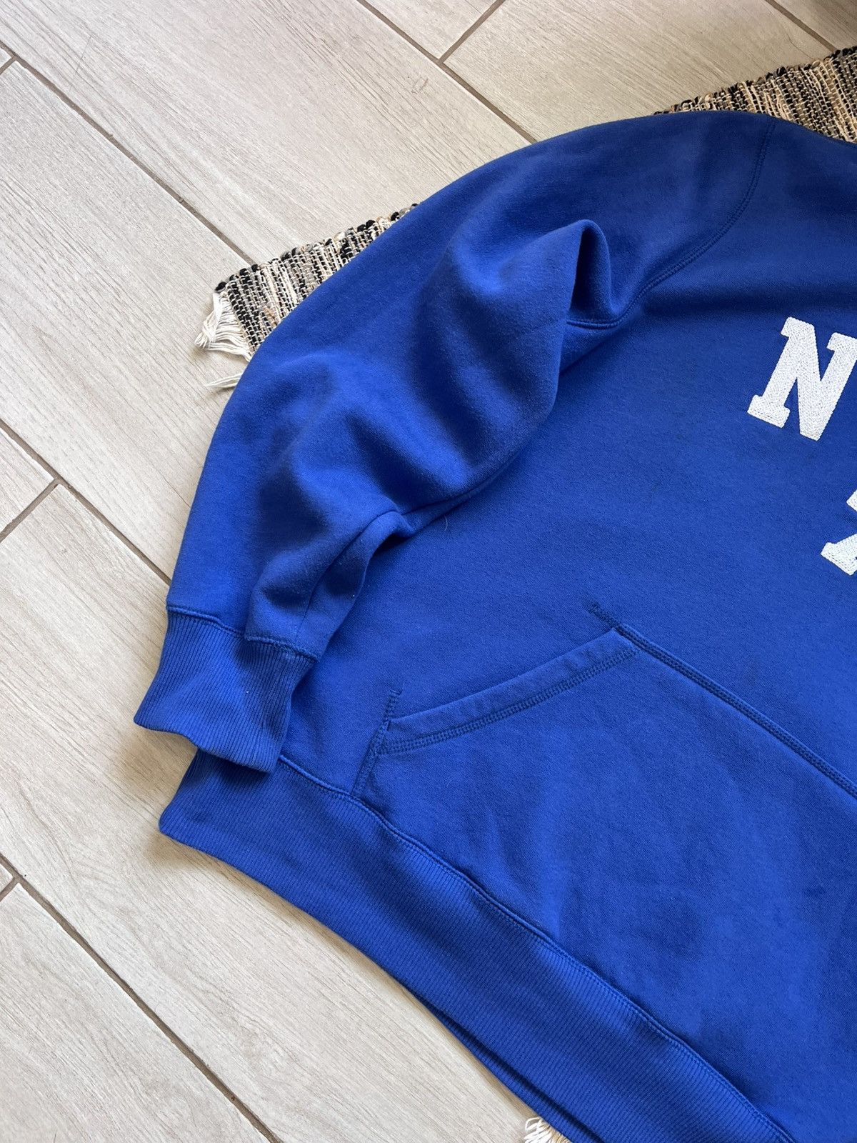 Nike × Vintage Vintage Nike Hoodie Blue big logo fleece sweatshirt Size US L / EU 52-54 / 3 - 3 Thumbnail