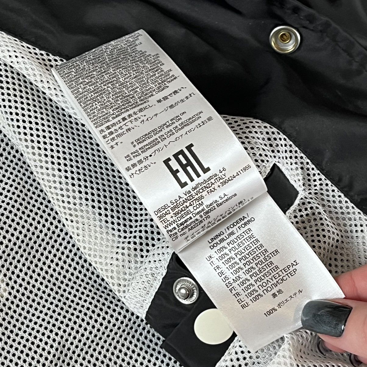 Diesel Windbreaker Diesel J-Akito Relahed Fit Black Zip Jacket Y2K Size US S / EU 44-46 / 1 - 18 Thumbnail