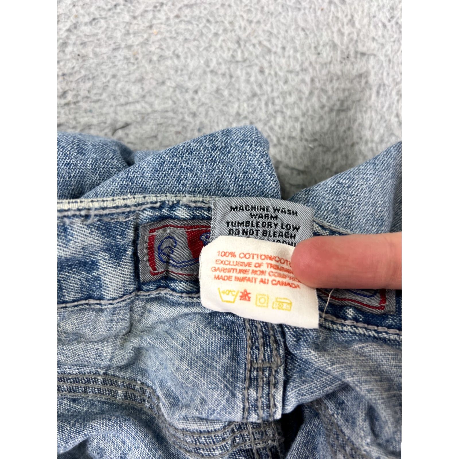 Silver Jeans Co. Vintage Silver Jeans Womens Flared Jeans 33 in Inseam Light Wash Cotton Blend Made Canada Size 24" / US 00 / IT 34 - 5 Thumbnail