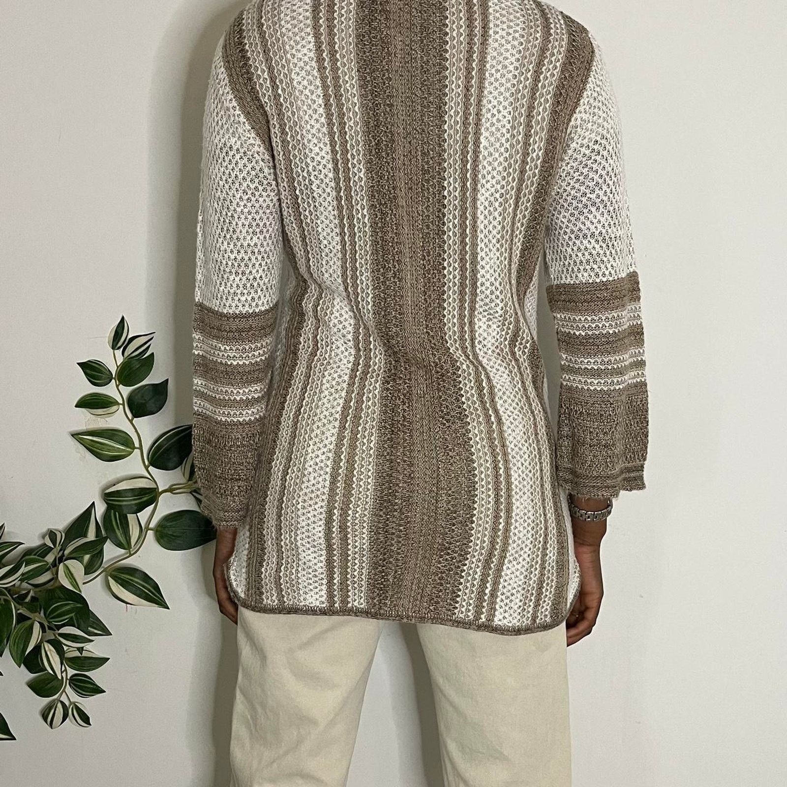 Other Small knot crochet shirt Size S / US 4 / IT 40 - 3 Thumbnail