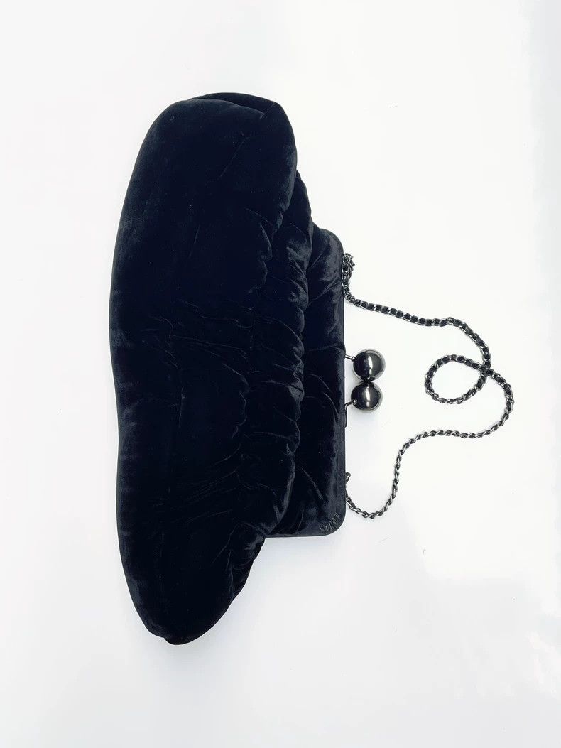 Moschino Moschino Black velvet cuff and gold chain shoulder bag 2504 Size ONE SIZE - 2 Thumbnail
