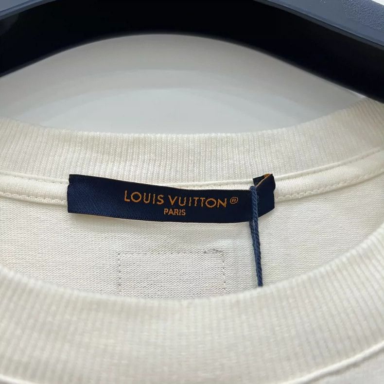 Louis Vuitton louis vuitton White beaded embroidered short sleeve Size US M / EU 48-50 / 2 - 2 Thumbnail