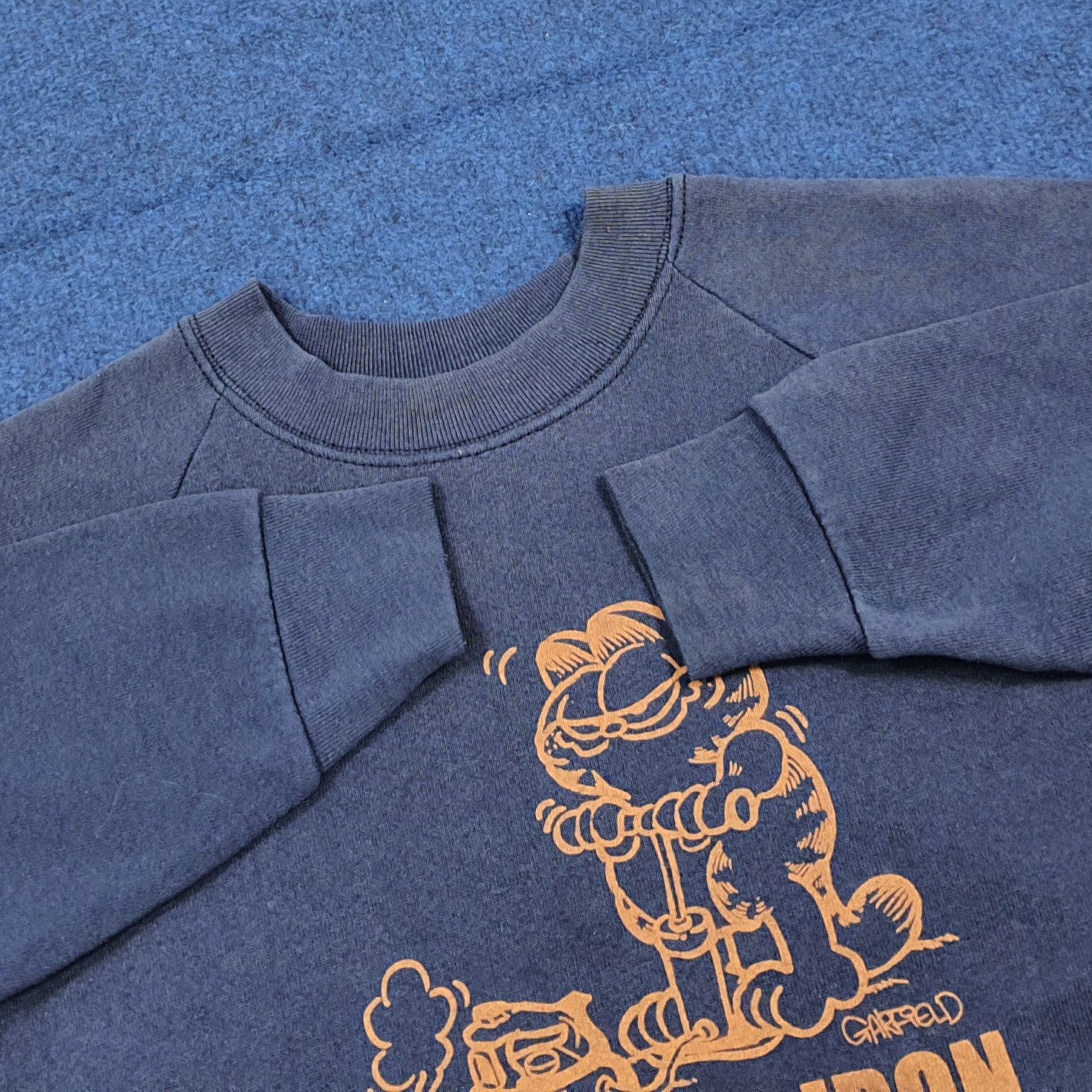 Fruit Of The Loom Vintage 90s Cartoon Garfield Punping Iron Sweatshirt C290N14 Size S / US 4 / IT 40 - 4 Thumbnail