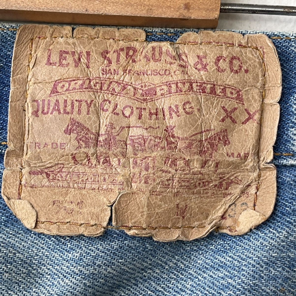 Levi's Vintage 80s Levi's 501 Denim Jeans Faded Distressed Size US 34 / EU 50 - 16 Thumbnail