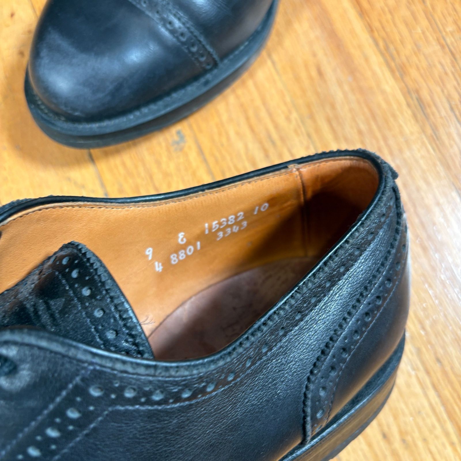 Allen Edmonds Allen Edmonds Black Wingtip Leather Dress Shoes Lug Sole Size US 10 / EU 43 - 4 Thumbnail