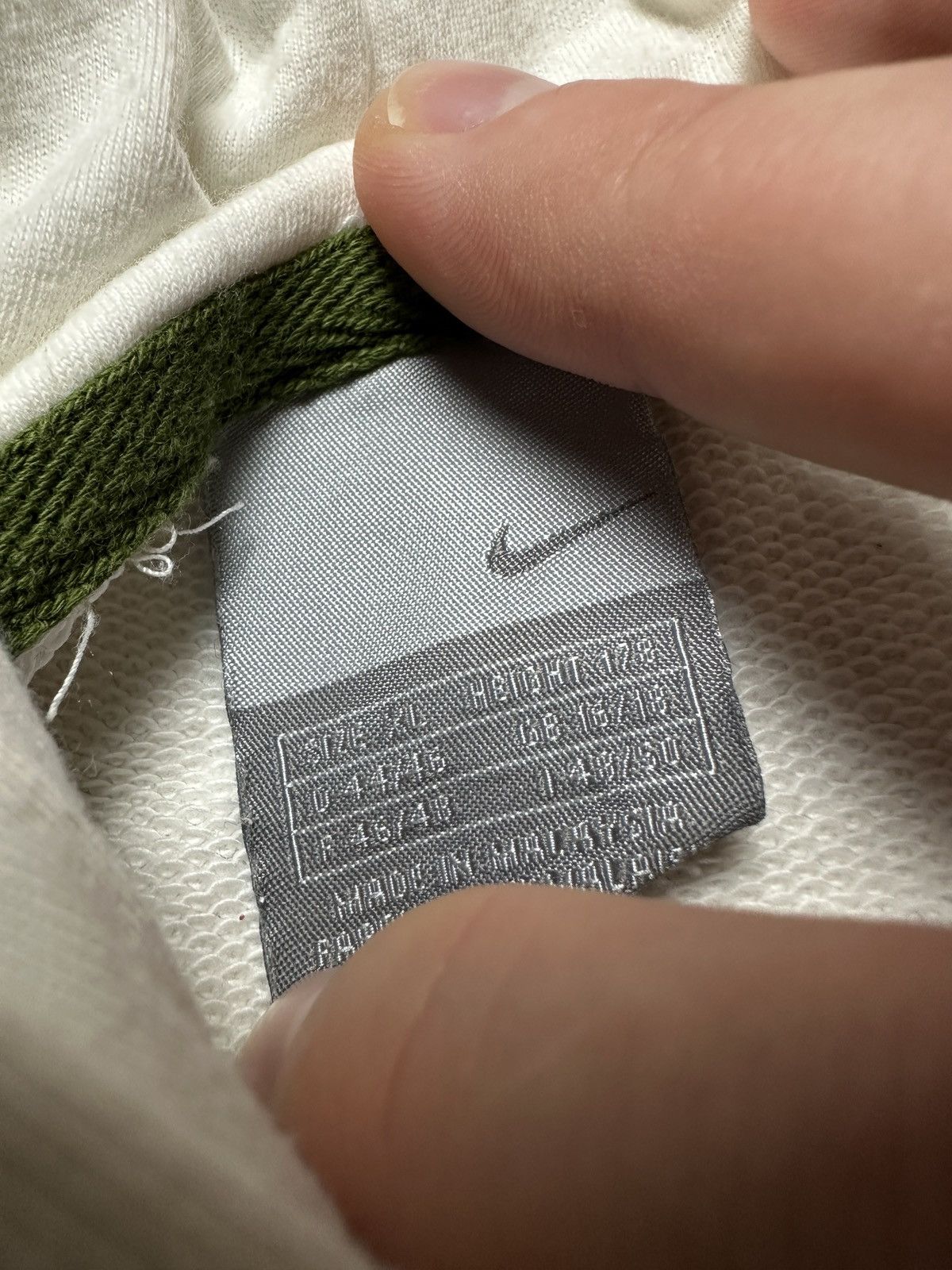 Nike Vintage Hoodie Poncho Nike Trail Runners Swoosh y2k USA 00s Size US L / EU 52-54 / 3 - 12 Thumbnail